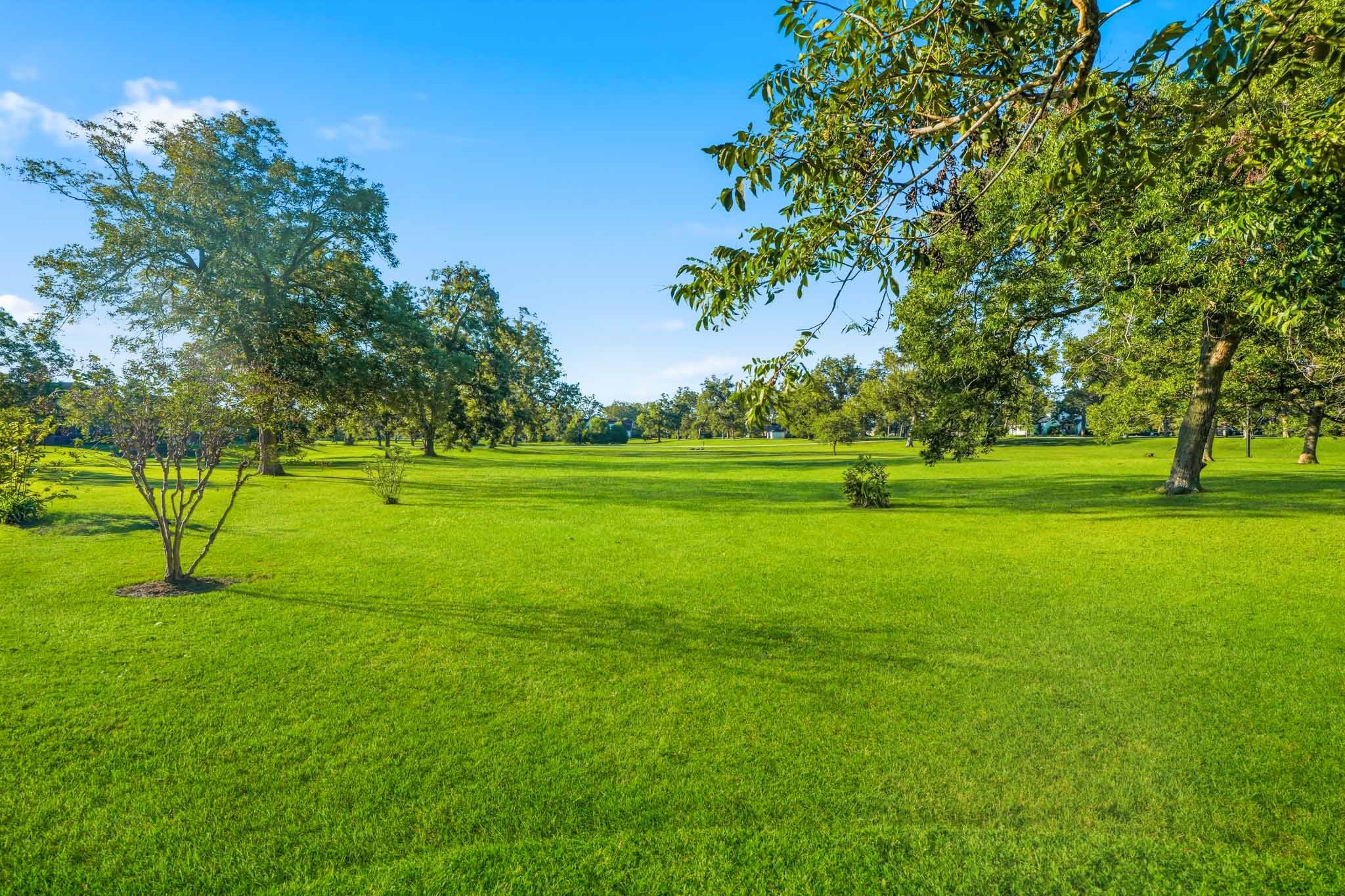 218 Bella Vista Drive, Richmond, TX 77406