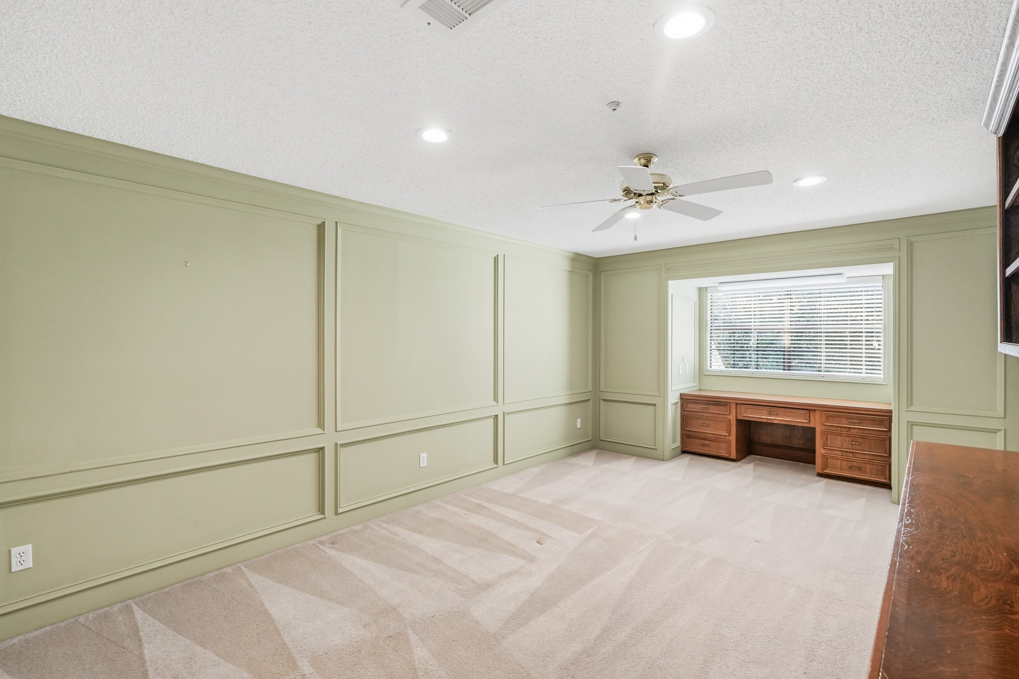 218 Bella Vista Drive, Richmond, TX 77406