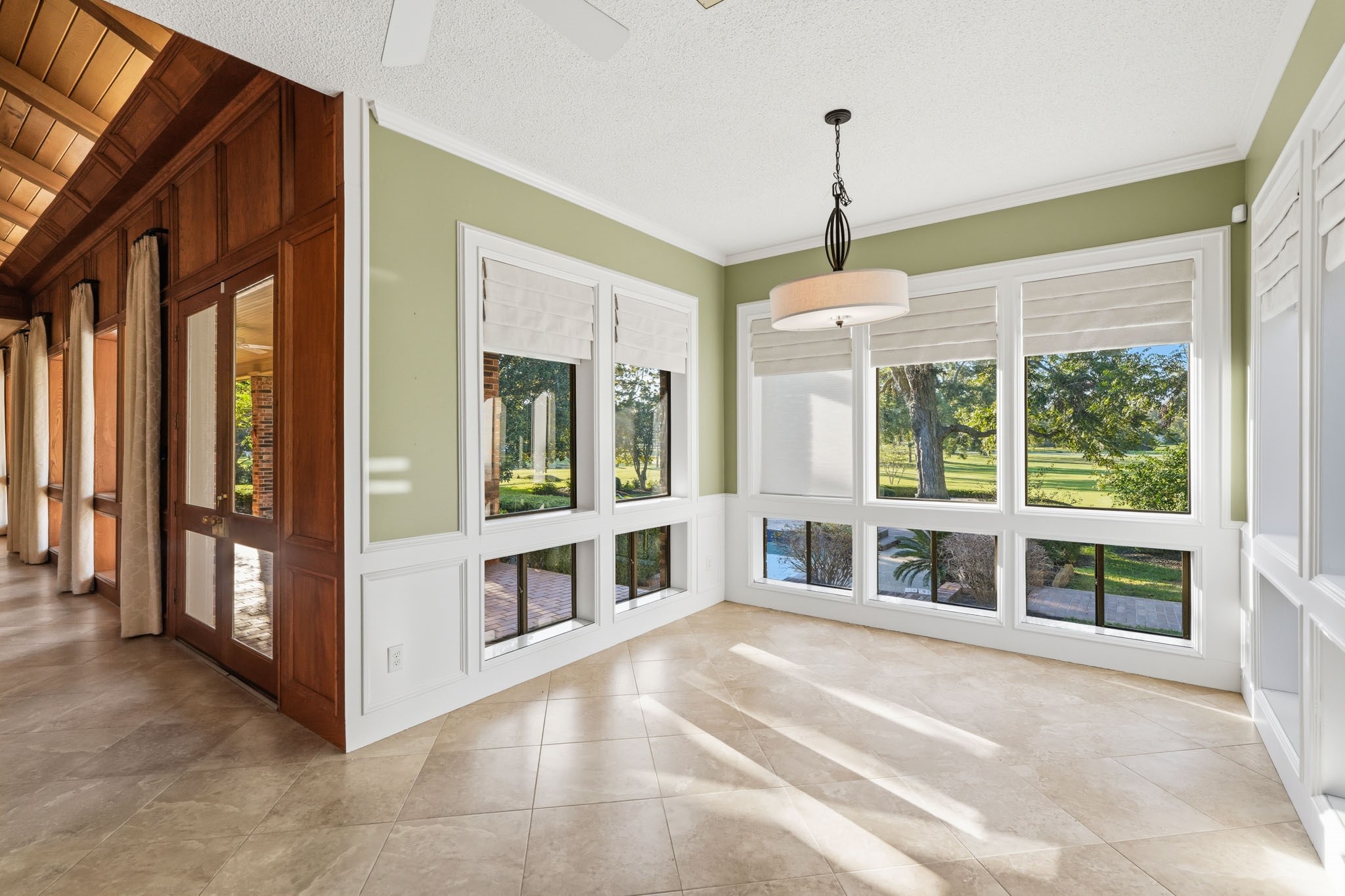 218 Bella Vista Drive, Richmond, TX 77406