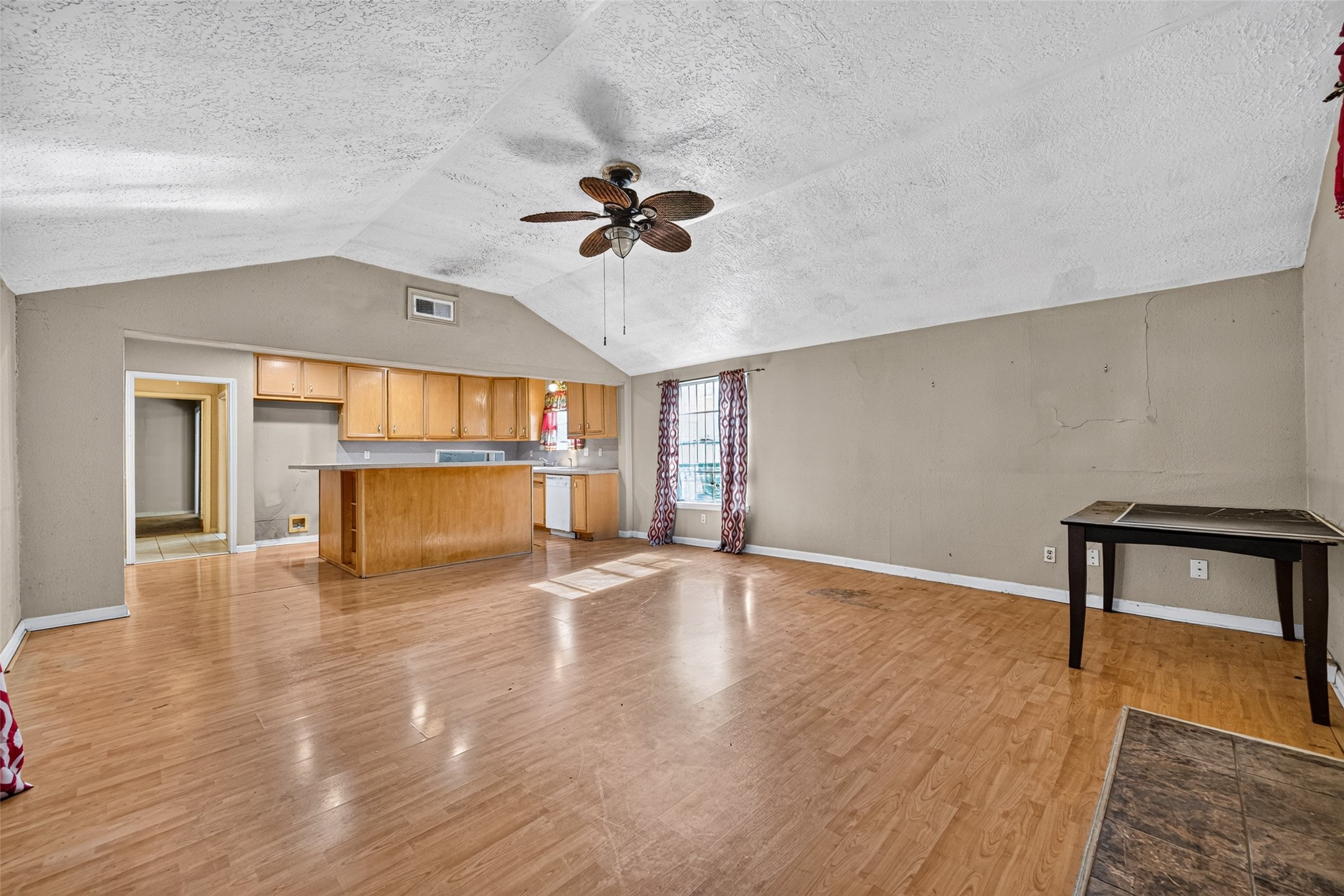 5130 Live Oak Street, Houston, TX 77004