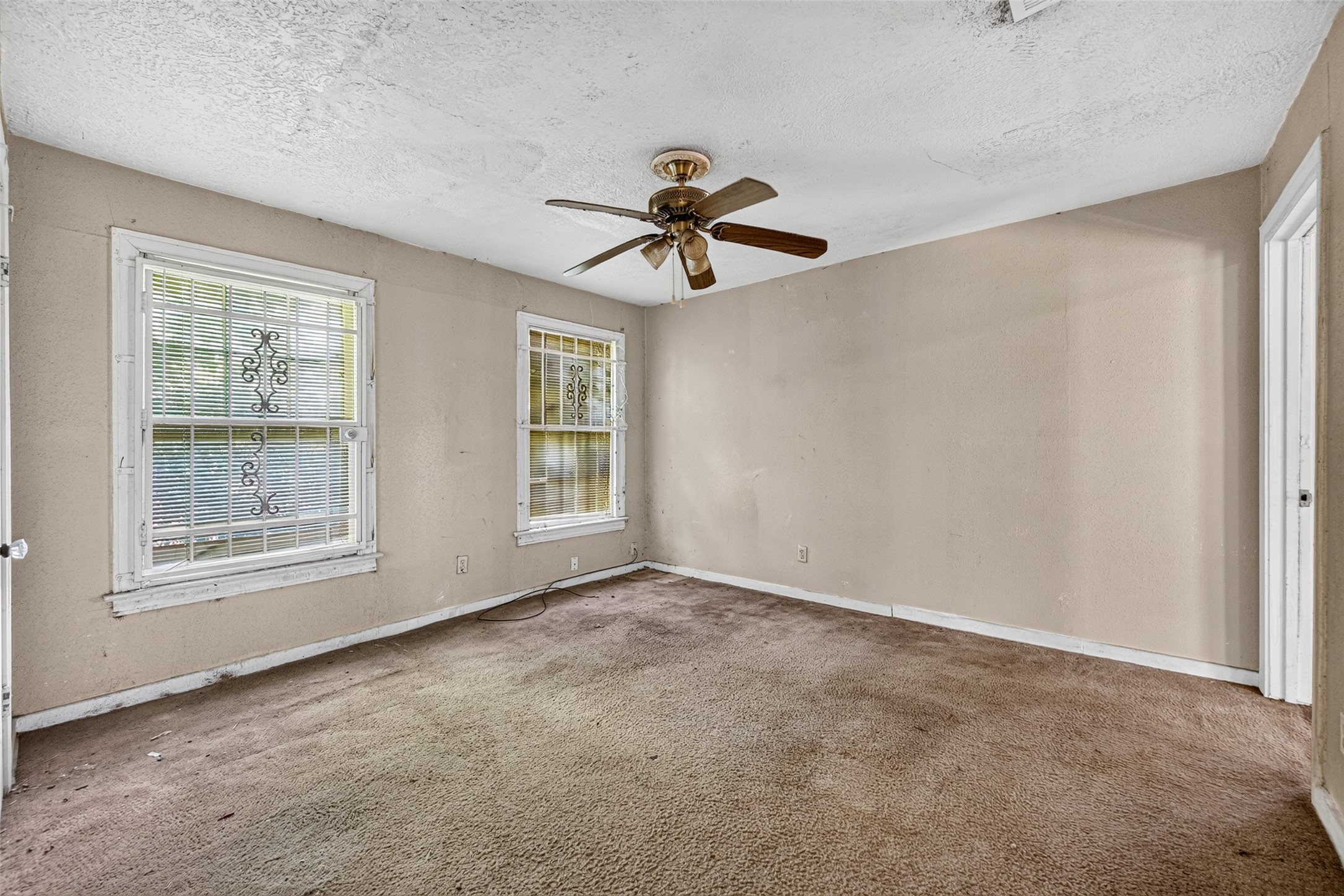 5130 Live Oak Street, Houston, TX 77004