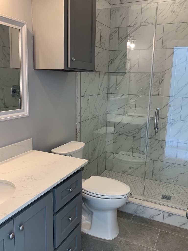 Unit B Primary Bath