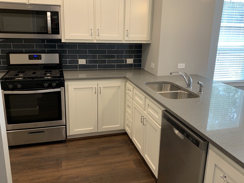 Unit B Kitchen