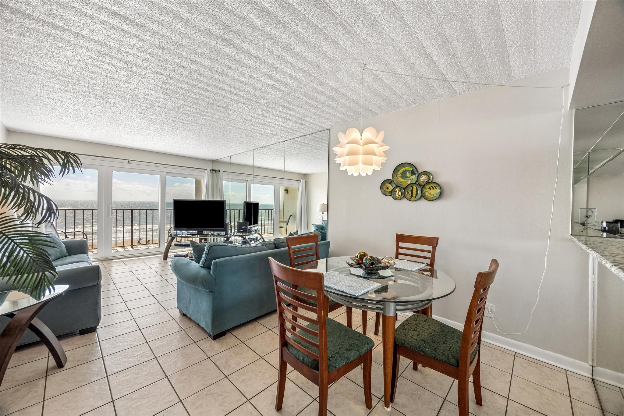 7310 Seawall Boulevard, #402, Galveston, TX 77551