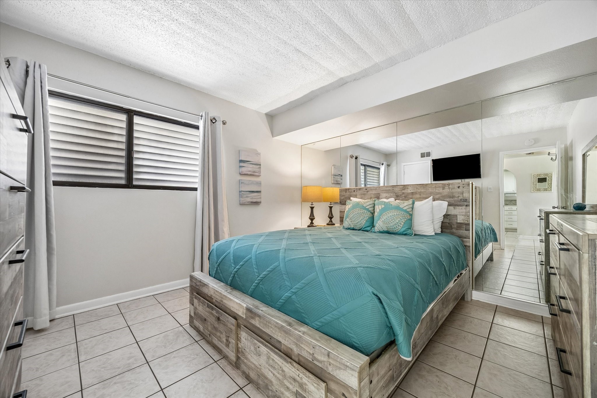 7310 Seawall Boulevard, #402, Galveston, TX 77551