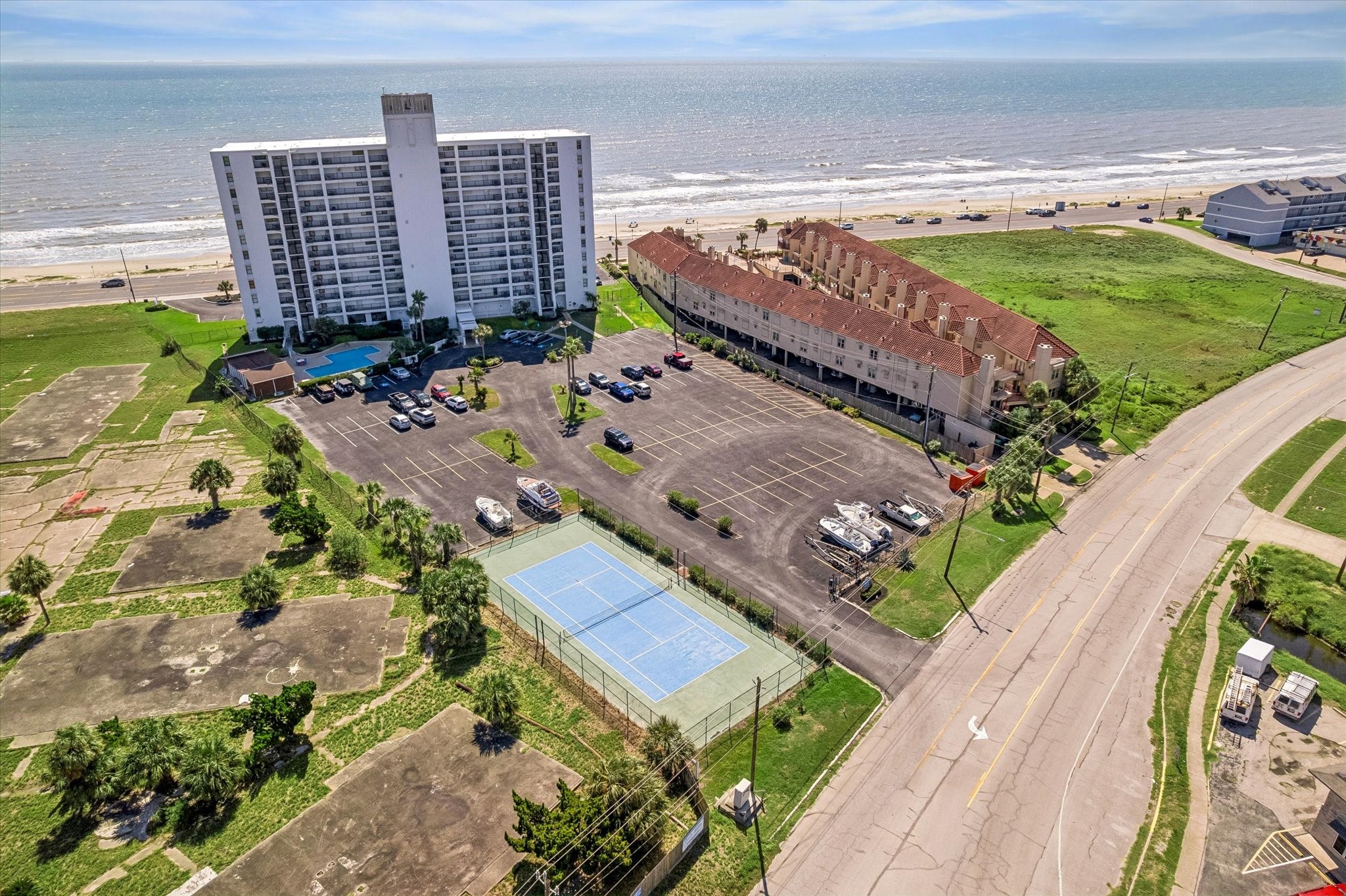 7310 Seawall Boulevard, #402, Galveston, TX 77551