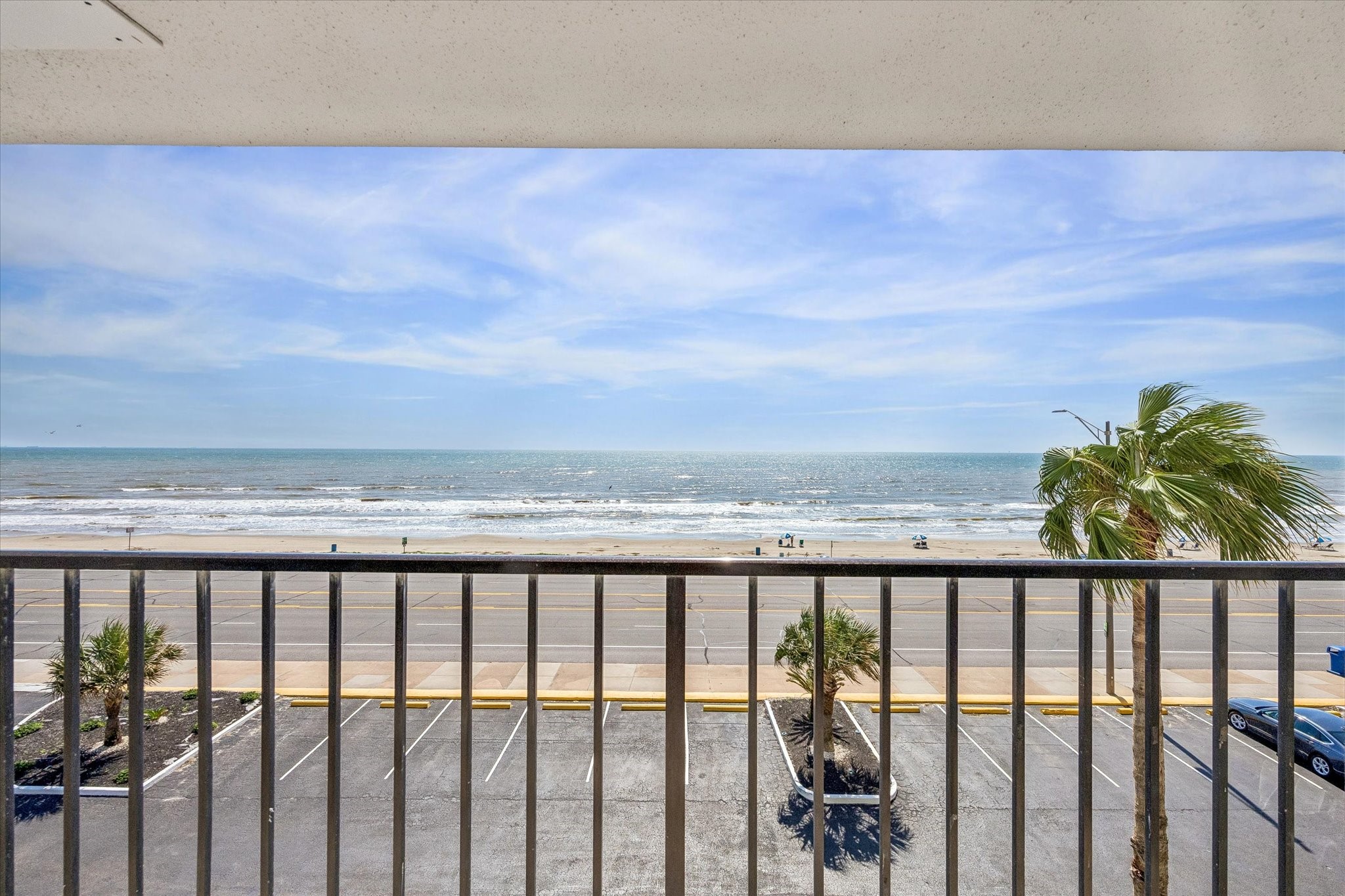 7310 Seawall Boulevard, #402, Galveston, TX 77551