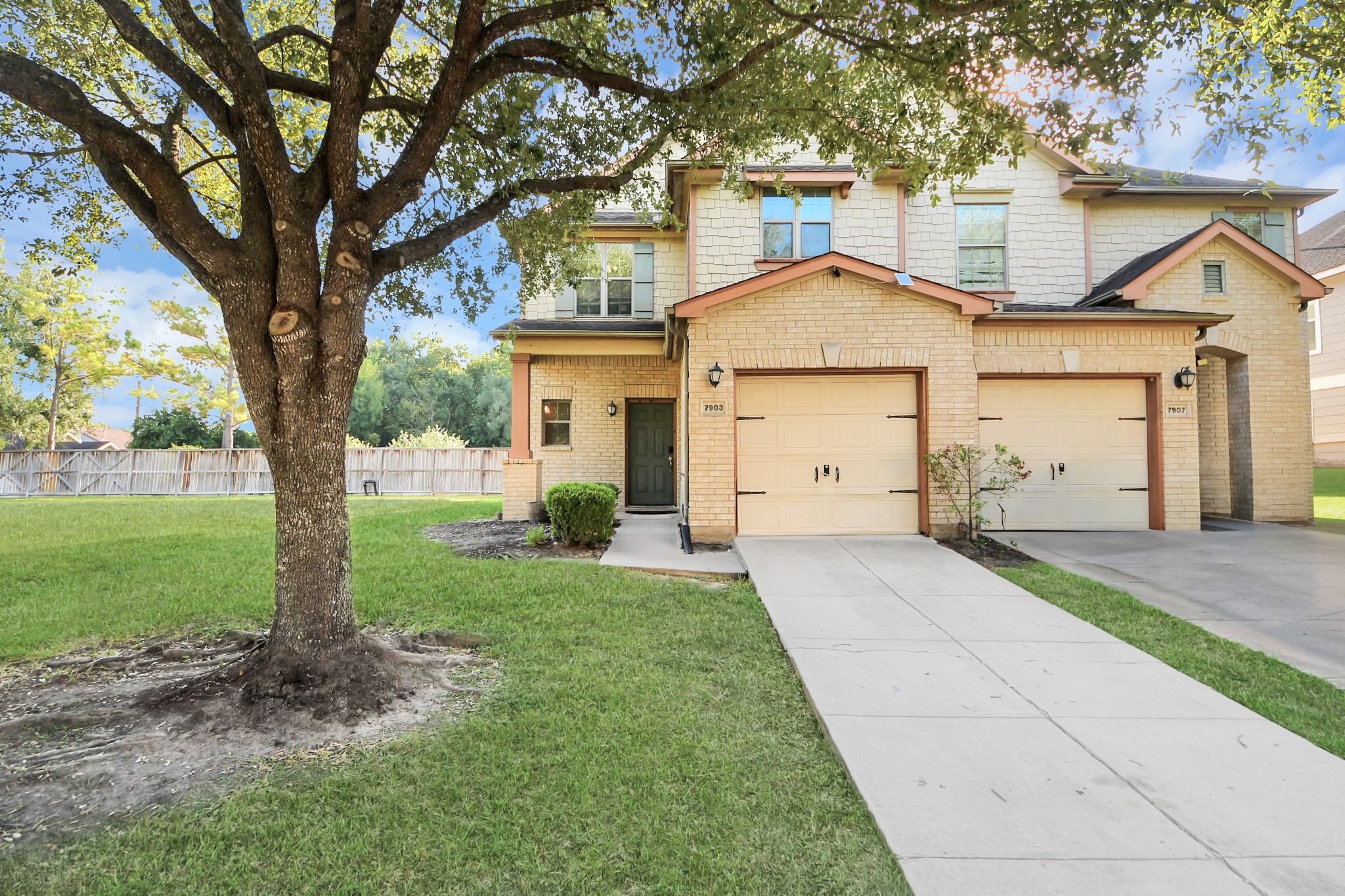 7903 Barnes Ridge Lane, Houston, TX 77072