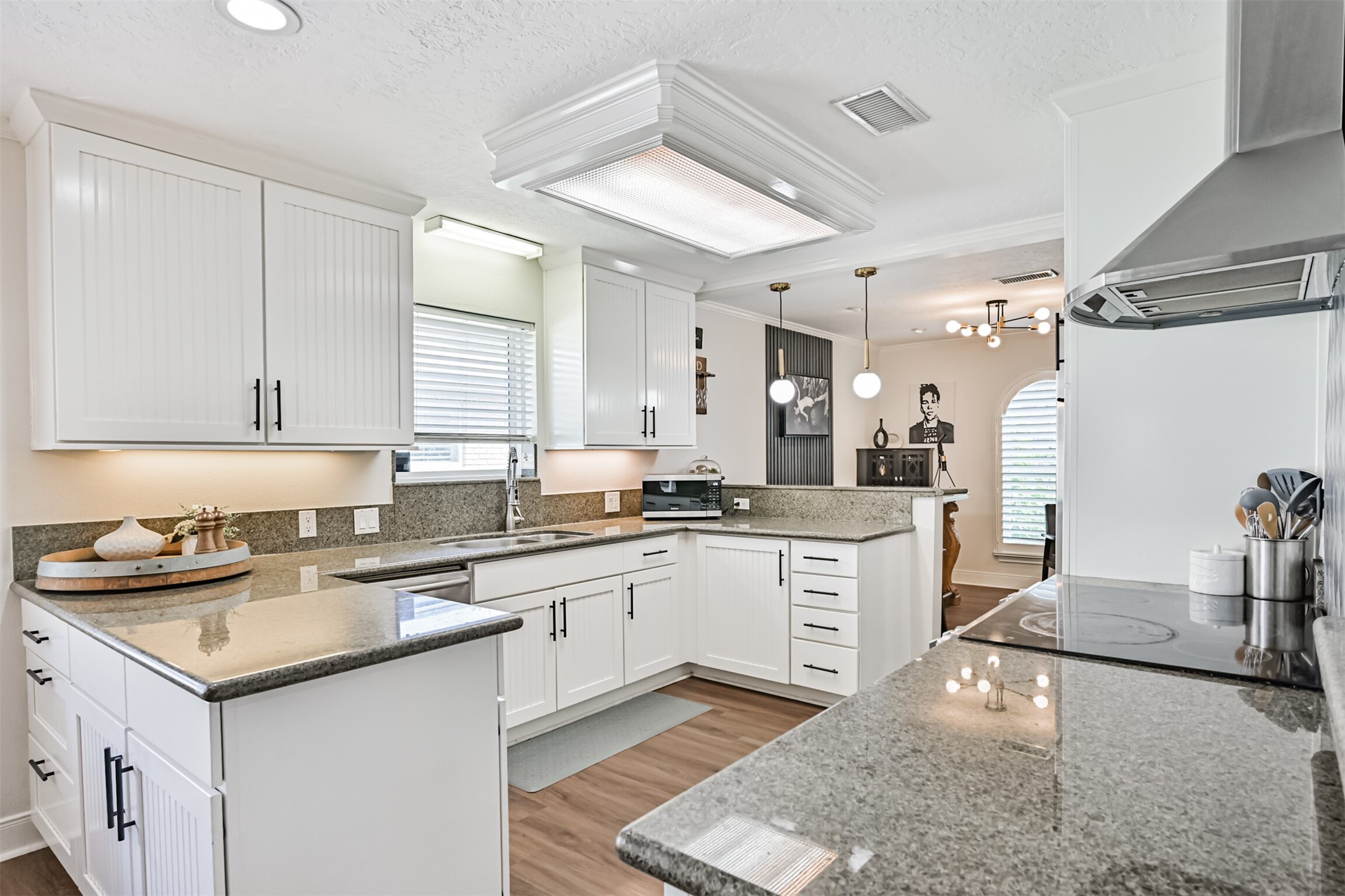 7 Park Lane, Galveston, TX 77551