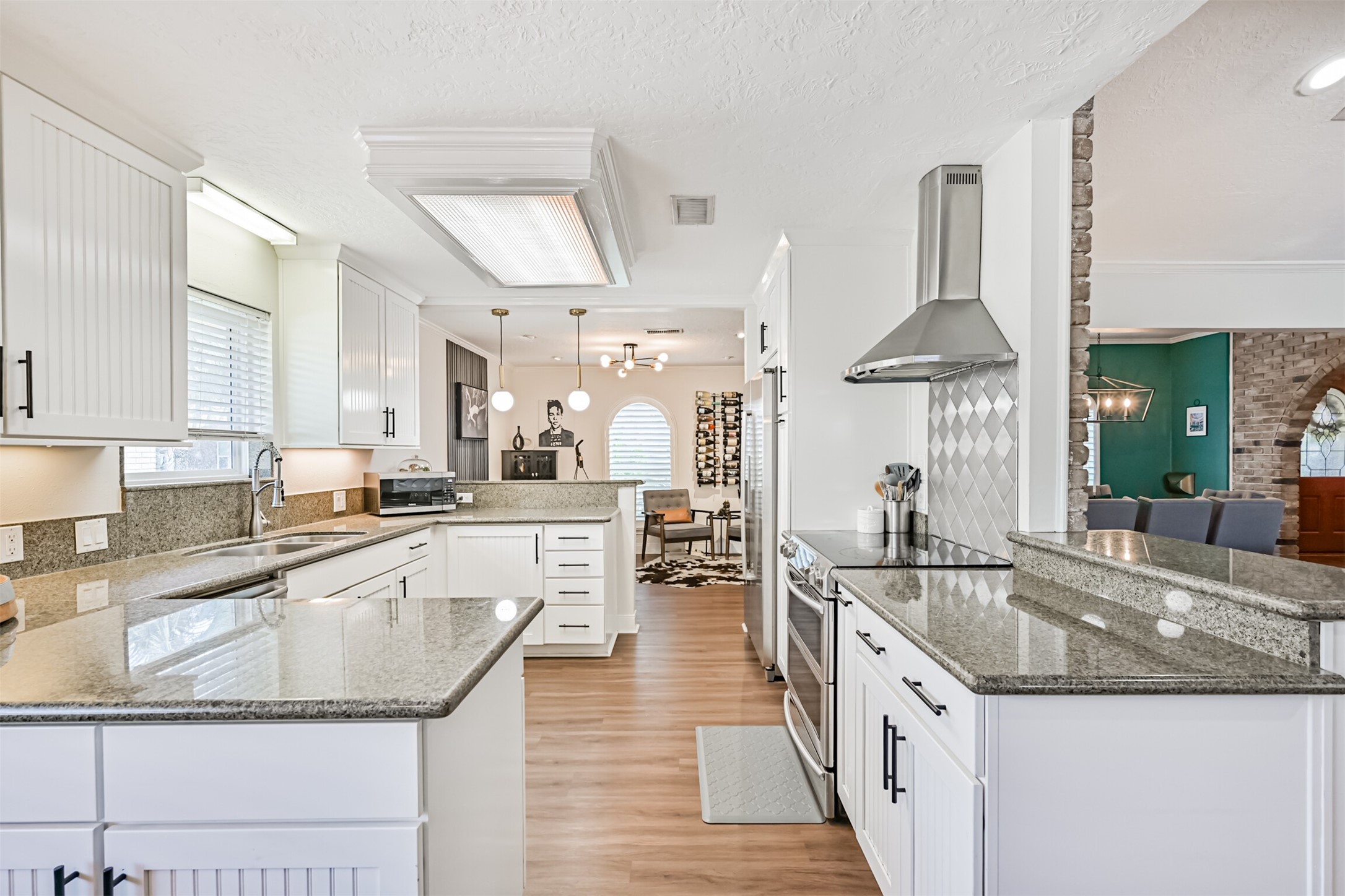 7 Park Lane, Galveston, TX 77551