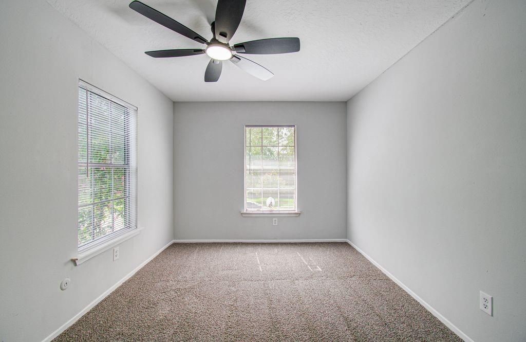 16527 Quail Dale Drive, Houston, TX 77489