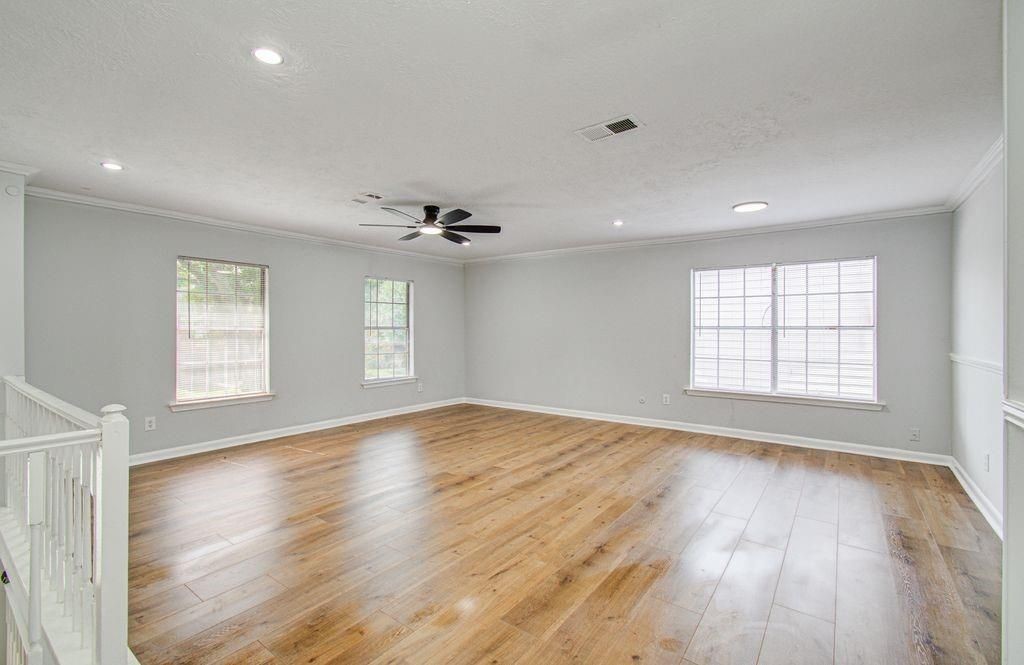 16527 Quail Dale Drive, Houston, TX 77489