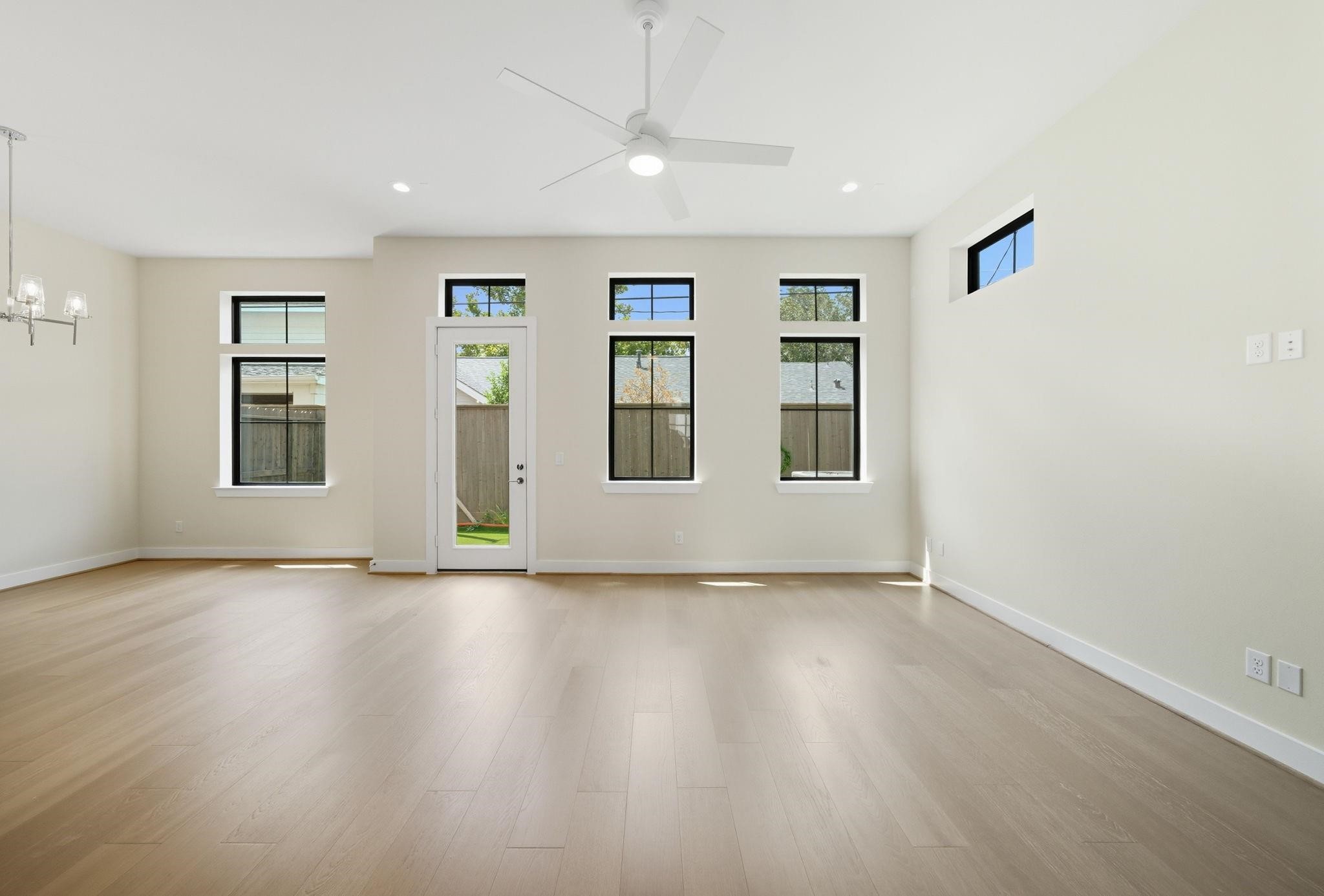 1st Floor Living