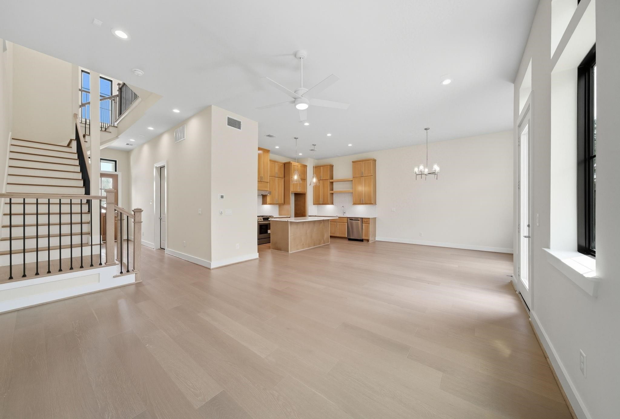 1st Floor Living