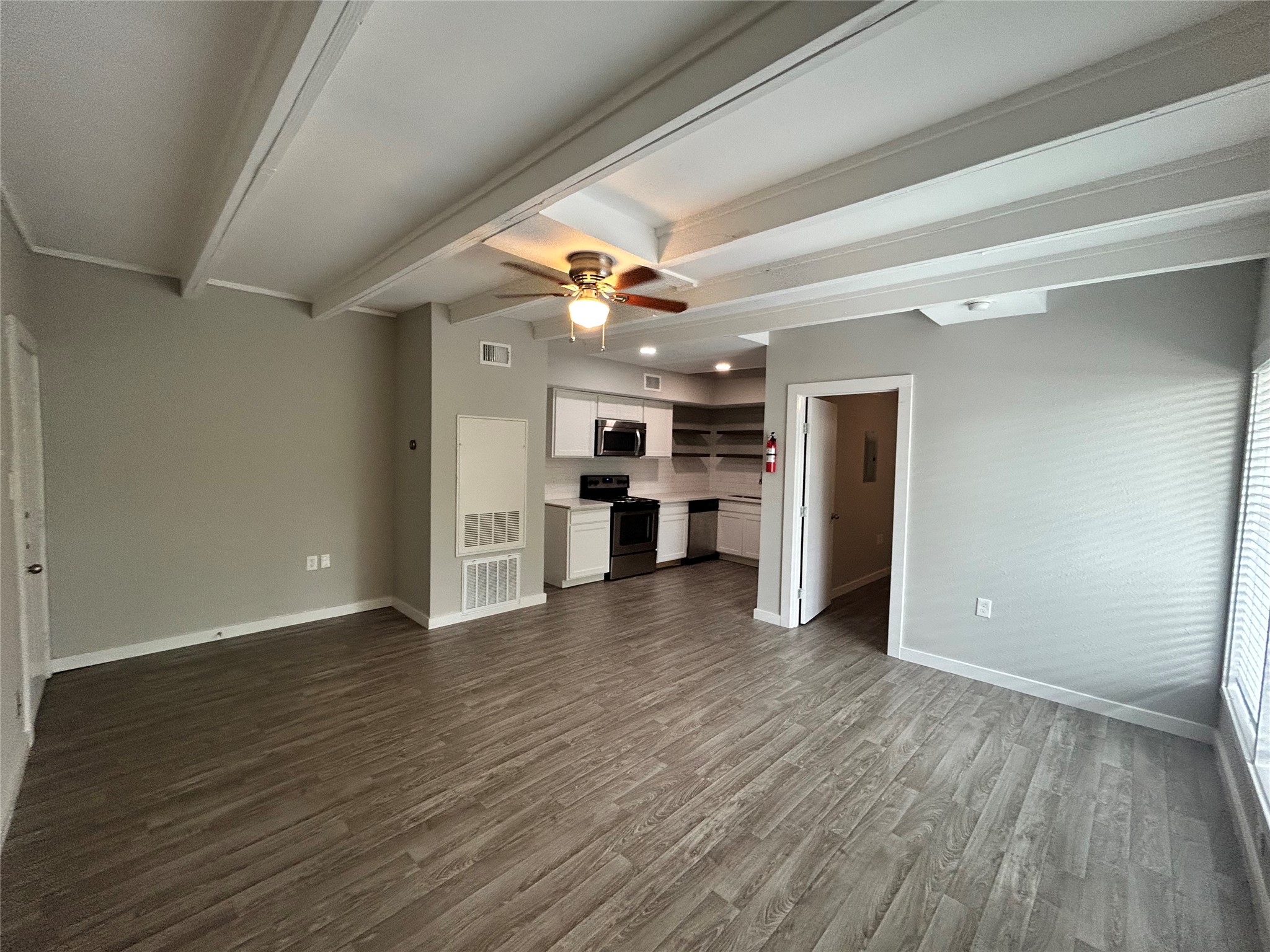 219 Marshall Street, #202, Houston, TX 77006