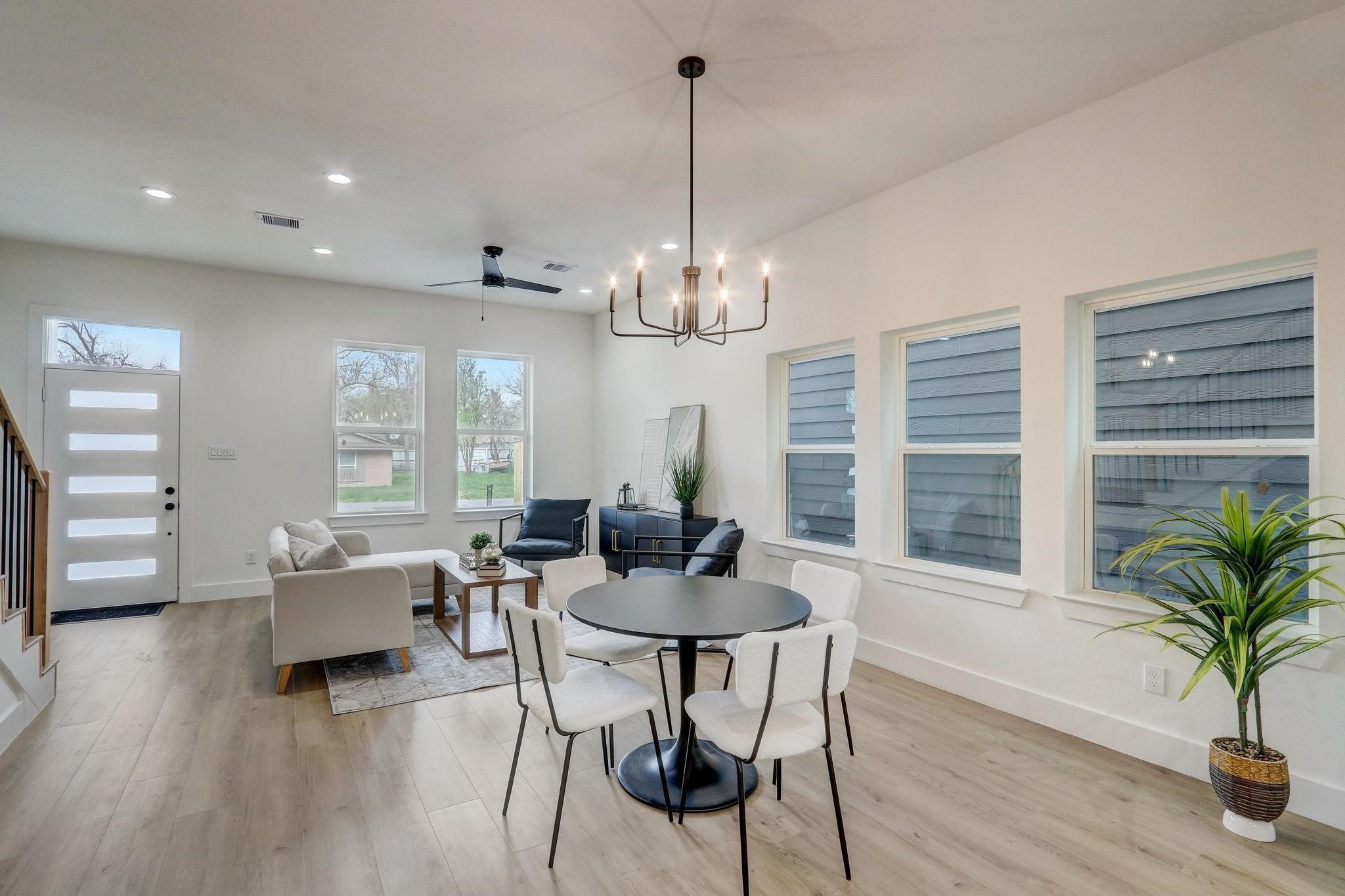 1203 Dewalt Street, Houston, TX 77088