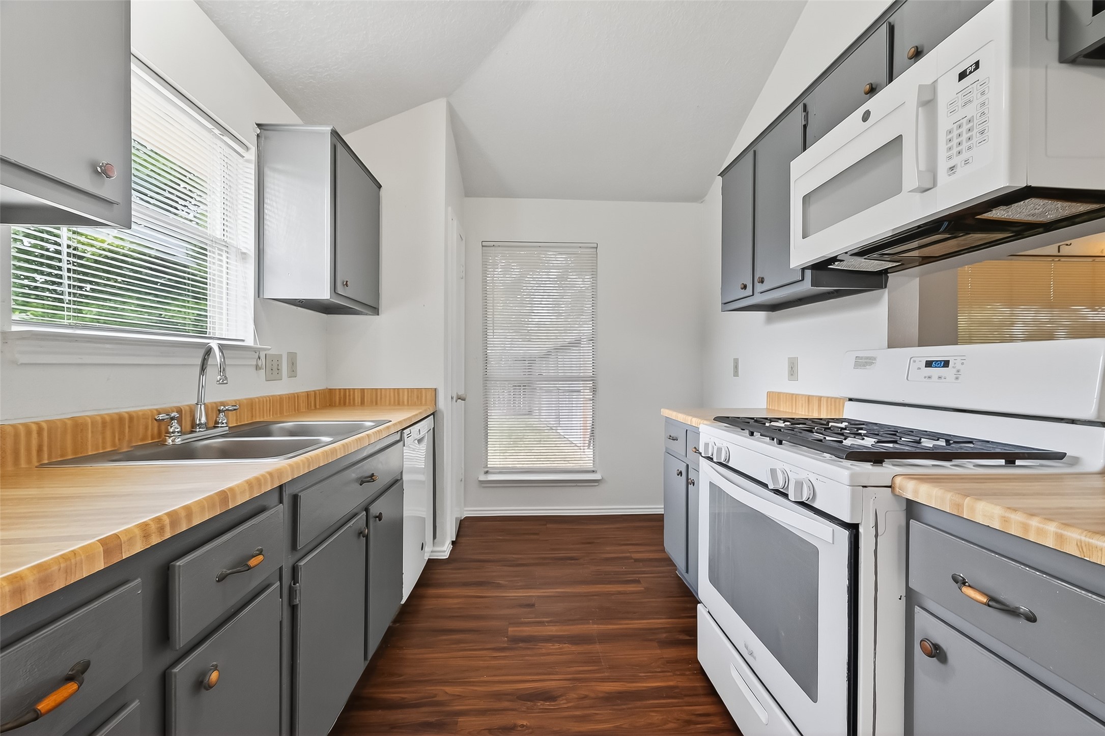 9131 GOODMEADOW Drive, Houston, TX 77064