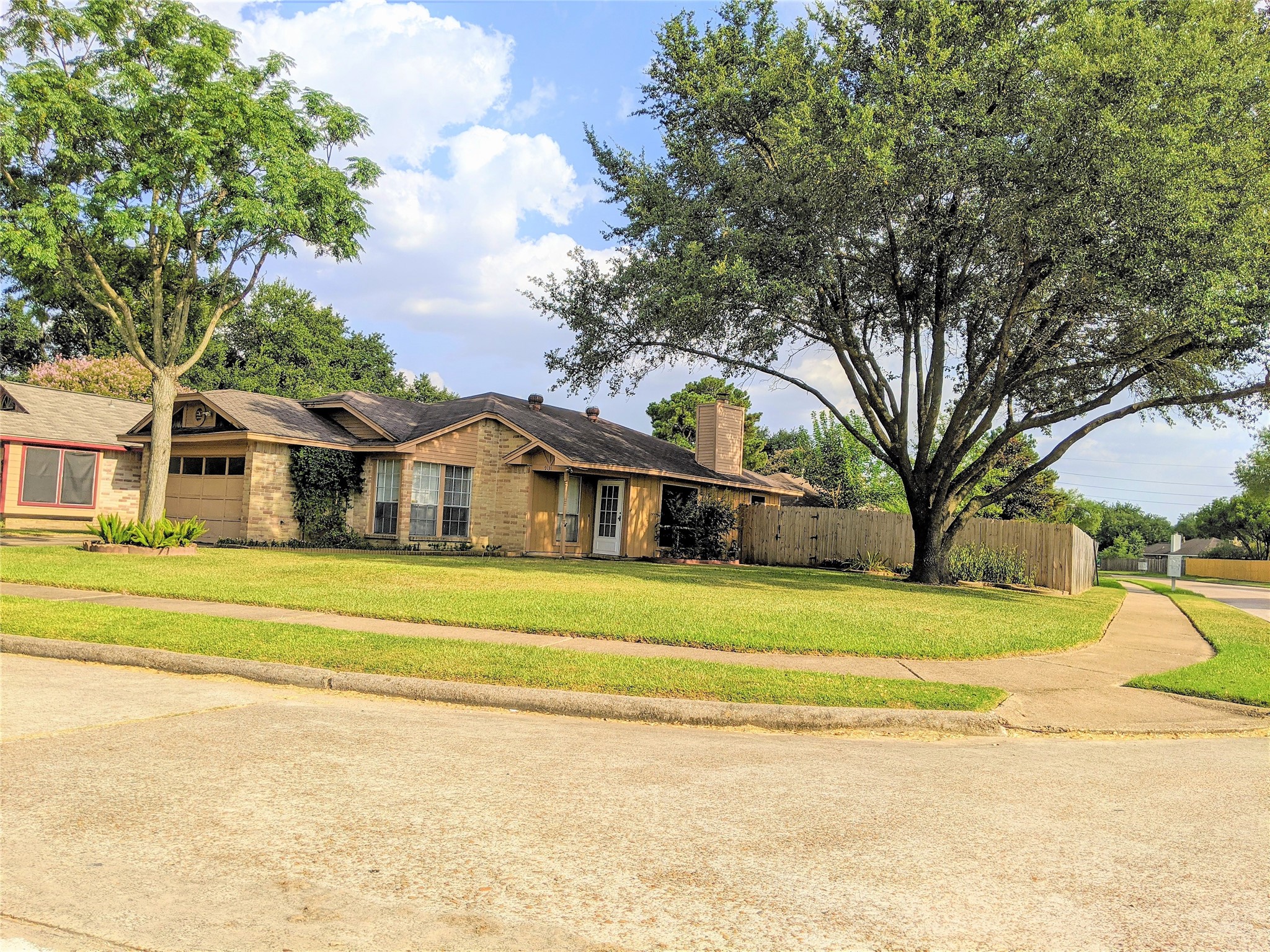 9131 GOODMEADOW Drive, Houston, TX 77064