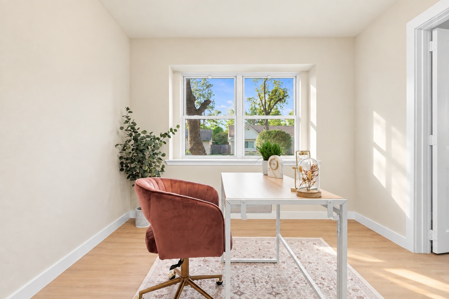 Another angle of the home office!