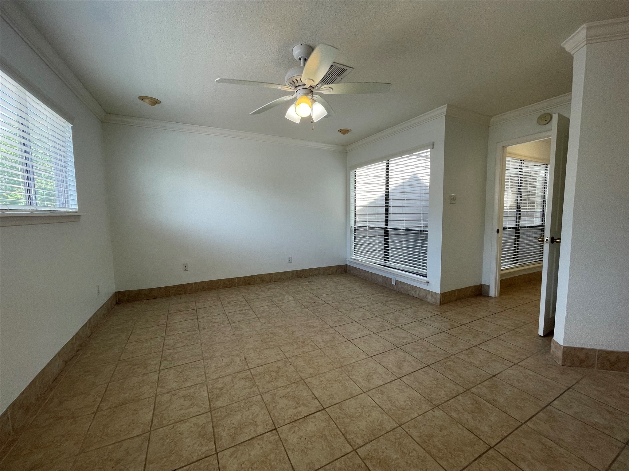 1908 Augusta Drive, #4, Houston, TX 77057
