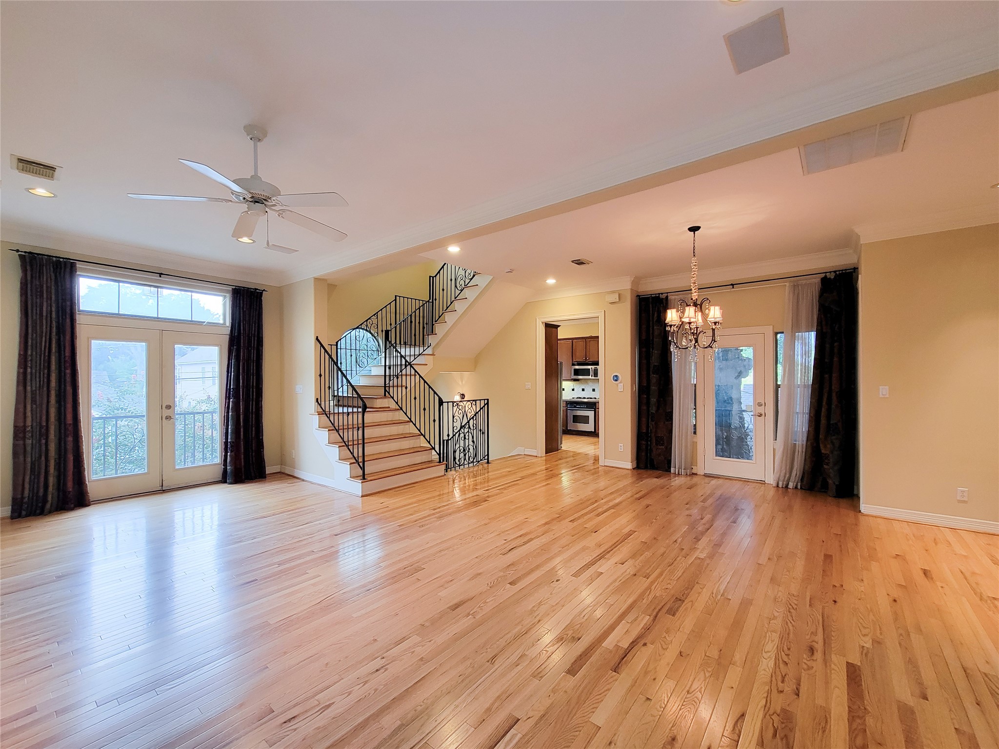 1742 Michigan Street, #F, Houston, TX 77006