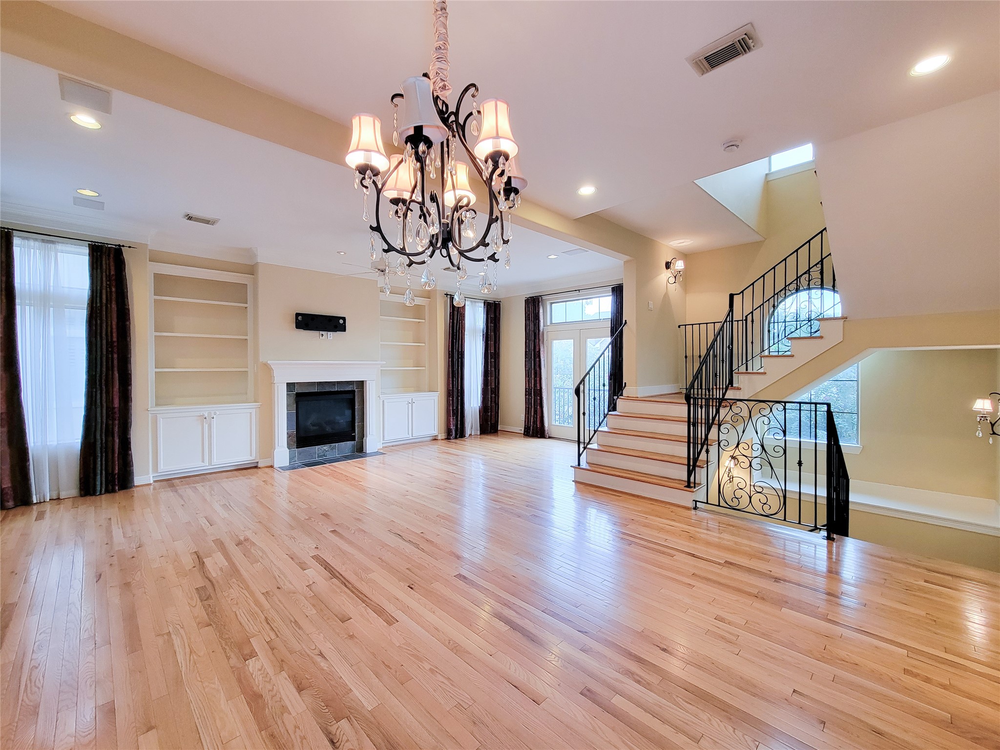 1742 Michigan Street, #F, Houston, TX 77006