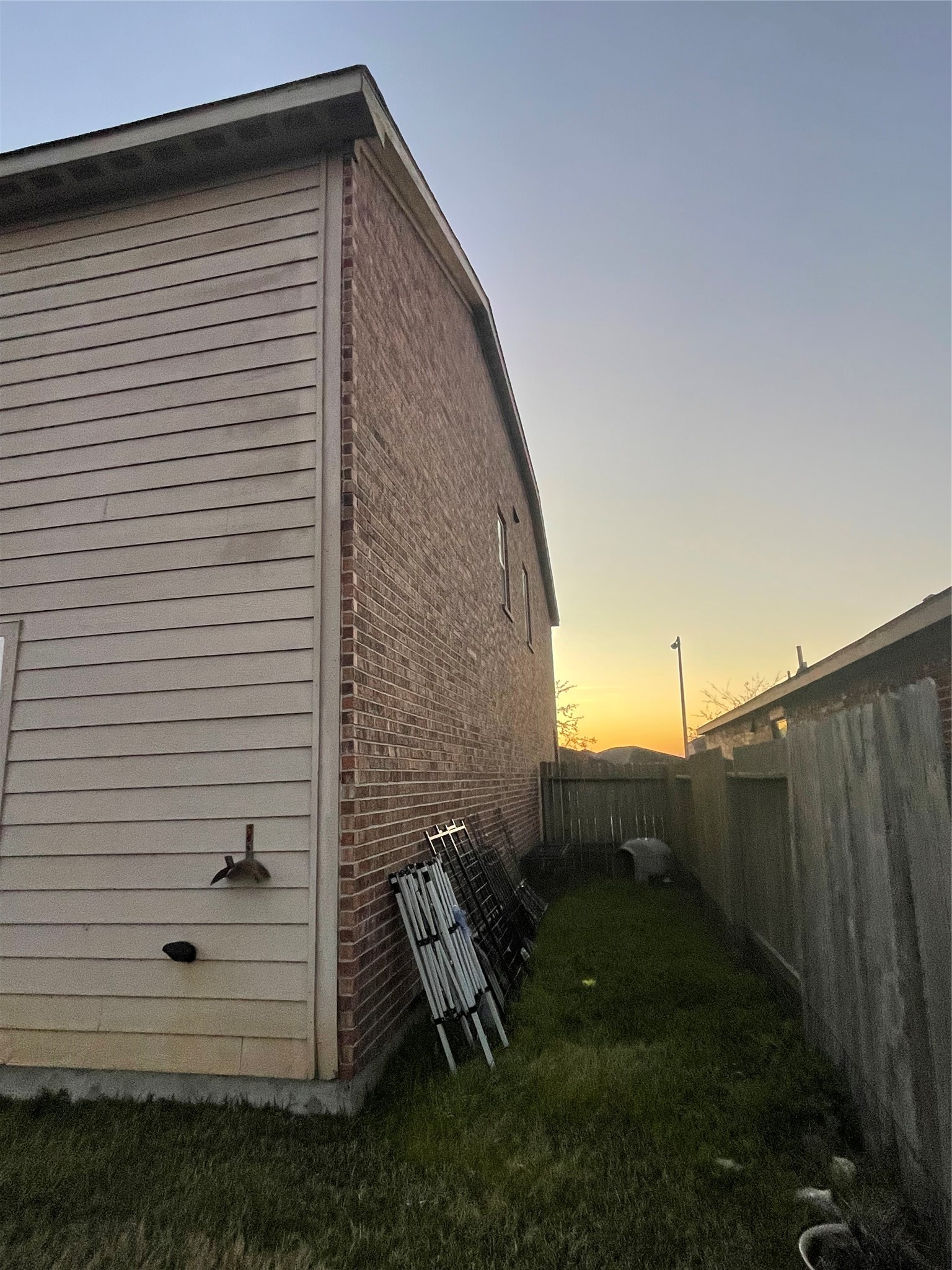 2706 Regatta Lane, Texas City, TX 77568 2706 Regatta Lane, Texas City, TX 77568