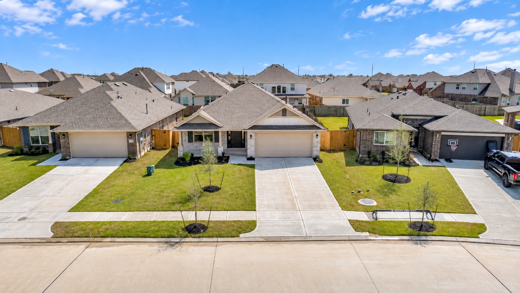 2218 Seneca Lake Drive, Texas City, TX 77568
