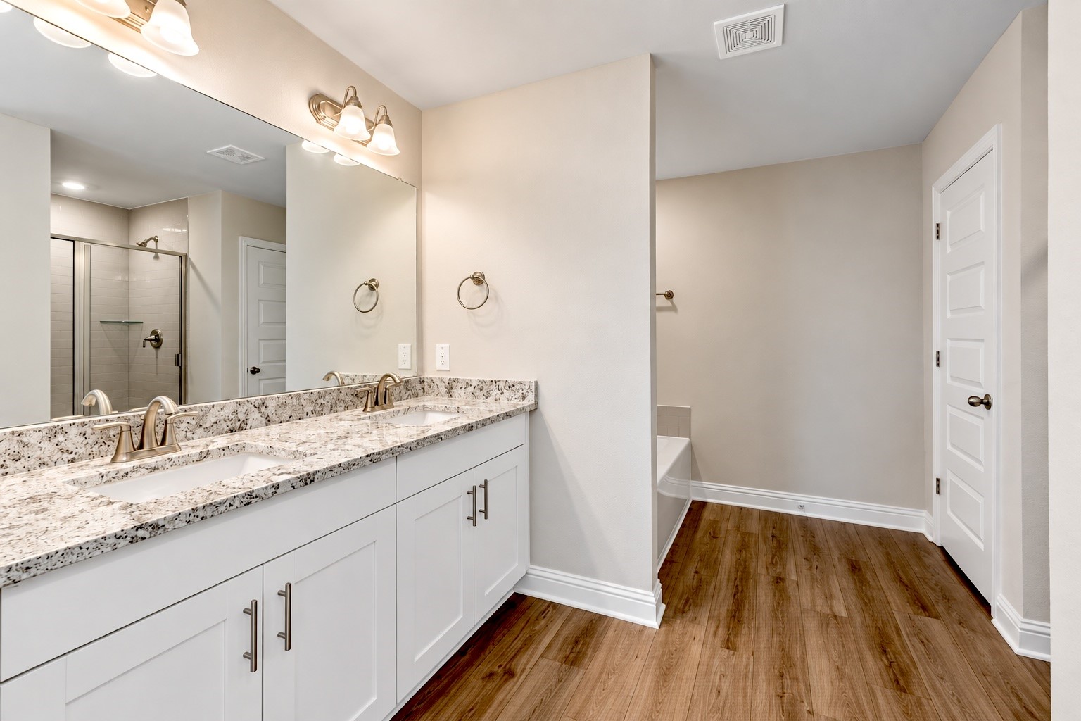 2218 Seneca Lake Drive, Texas City, TX 77568