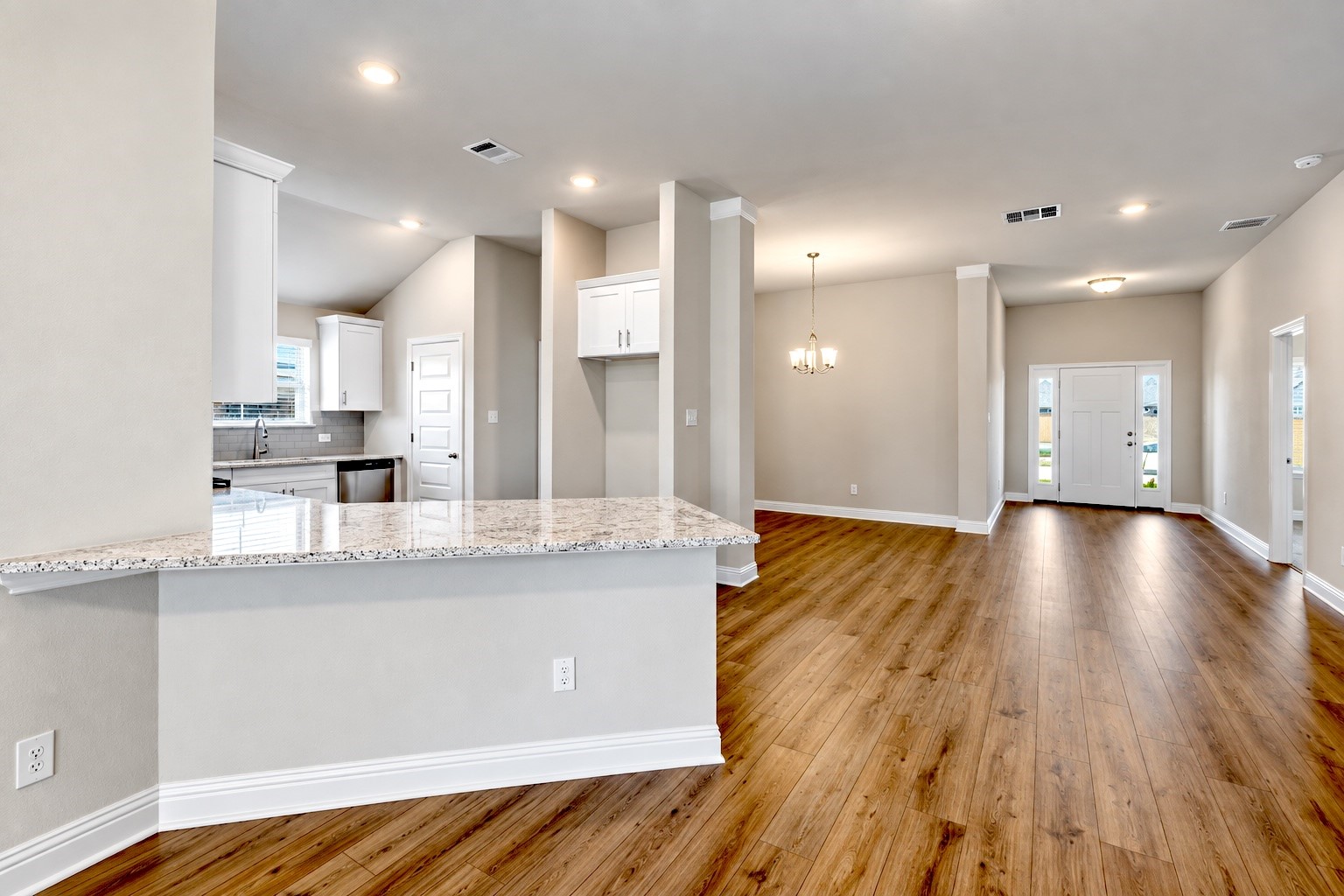2218 Seneca Lake Drive, Texas City, TX 77568