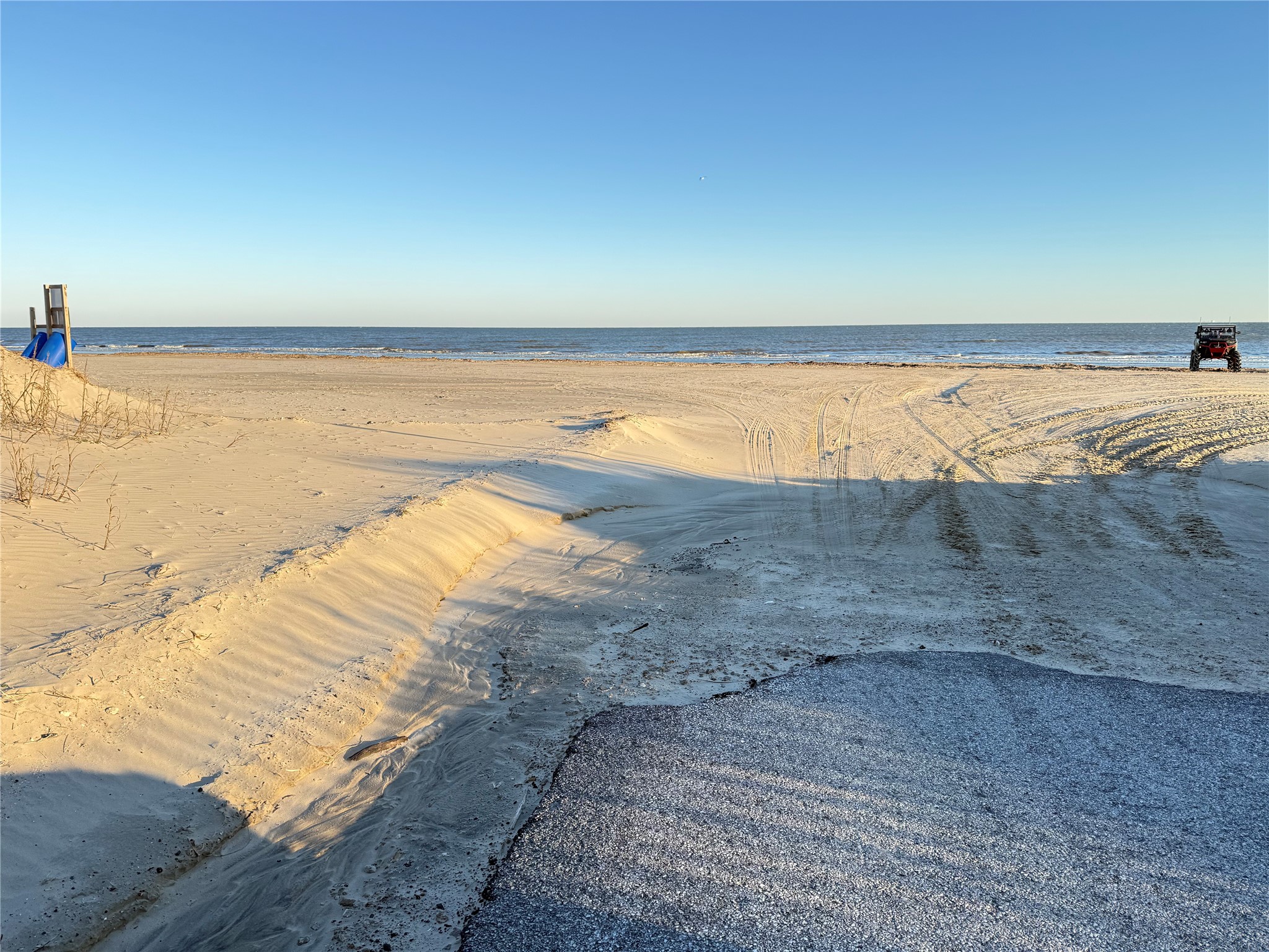 Road ends at the beach