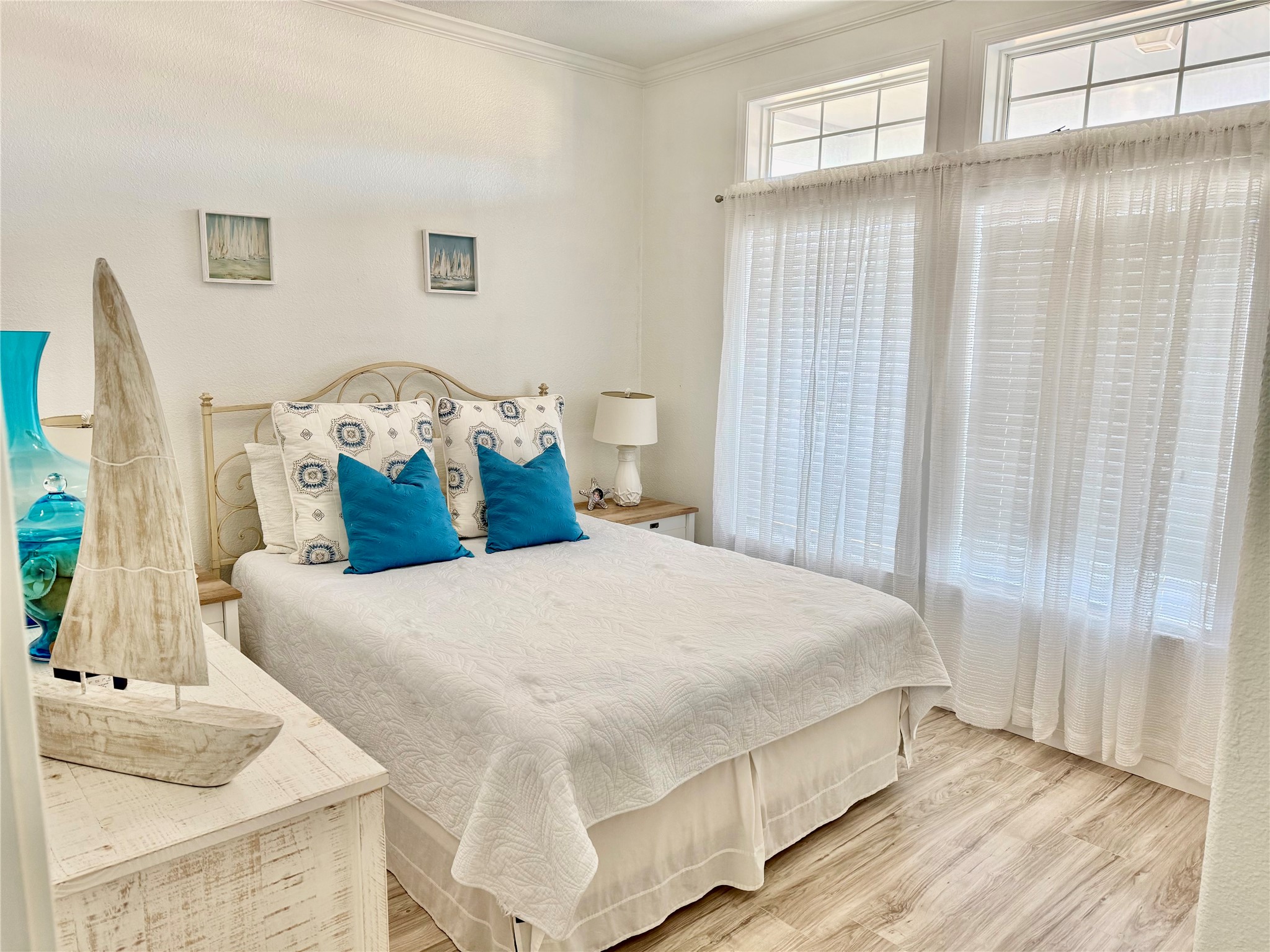 Secondary bedroom