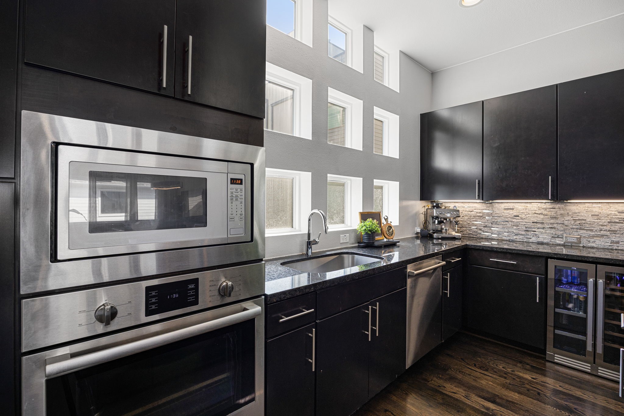 1232 W 24th Street, #H, Houston, TX 77008