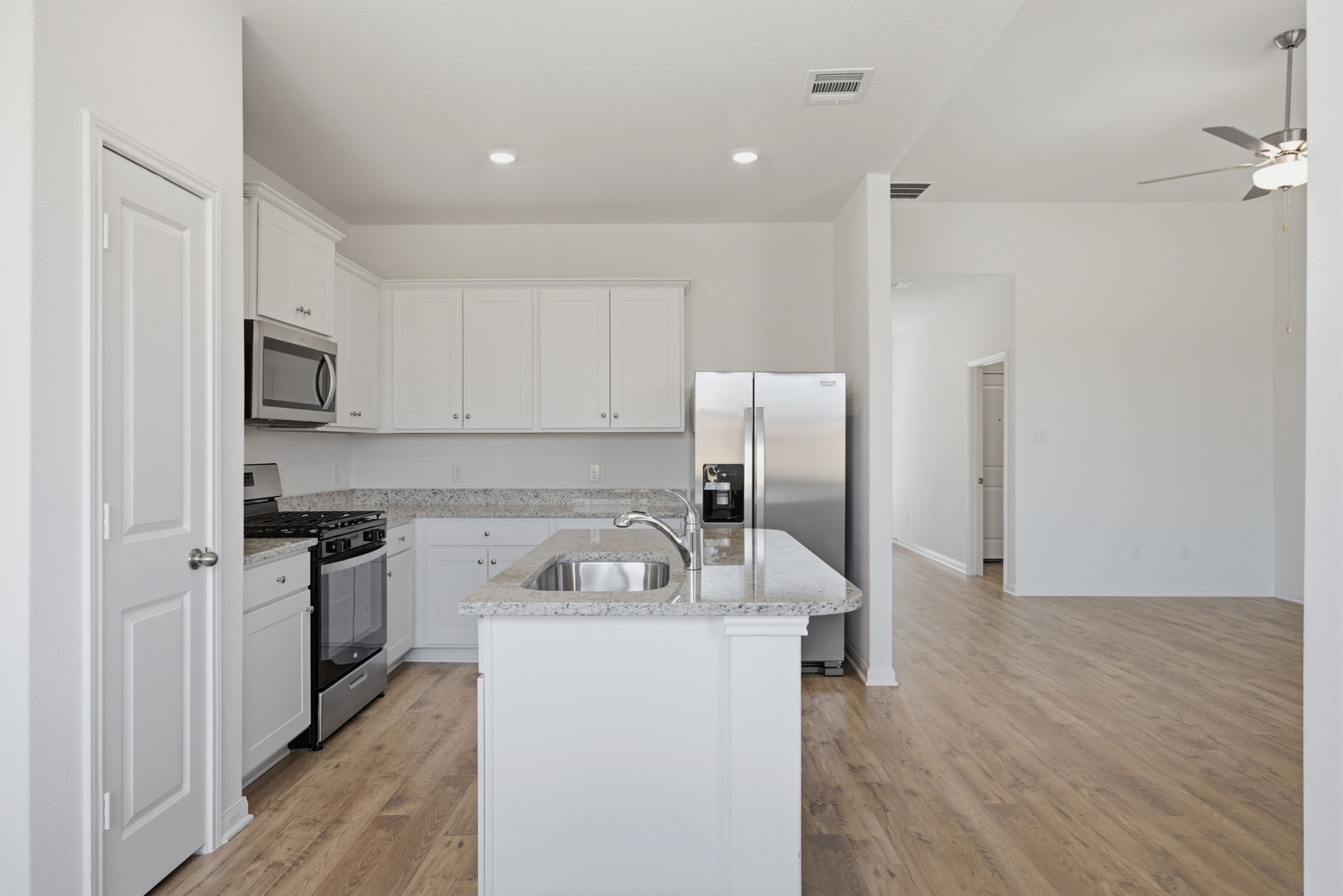 1608 Jean Meadow Drive, Rosenberg, TX 77471