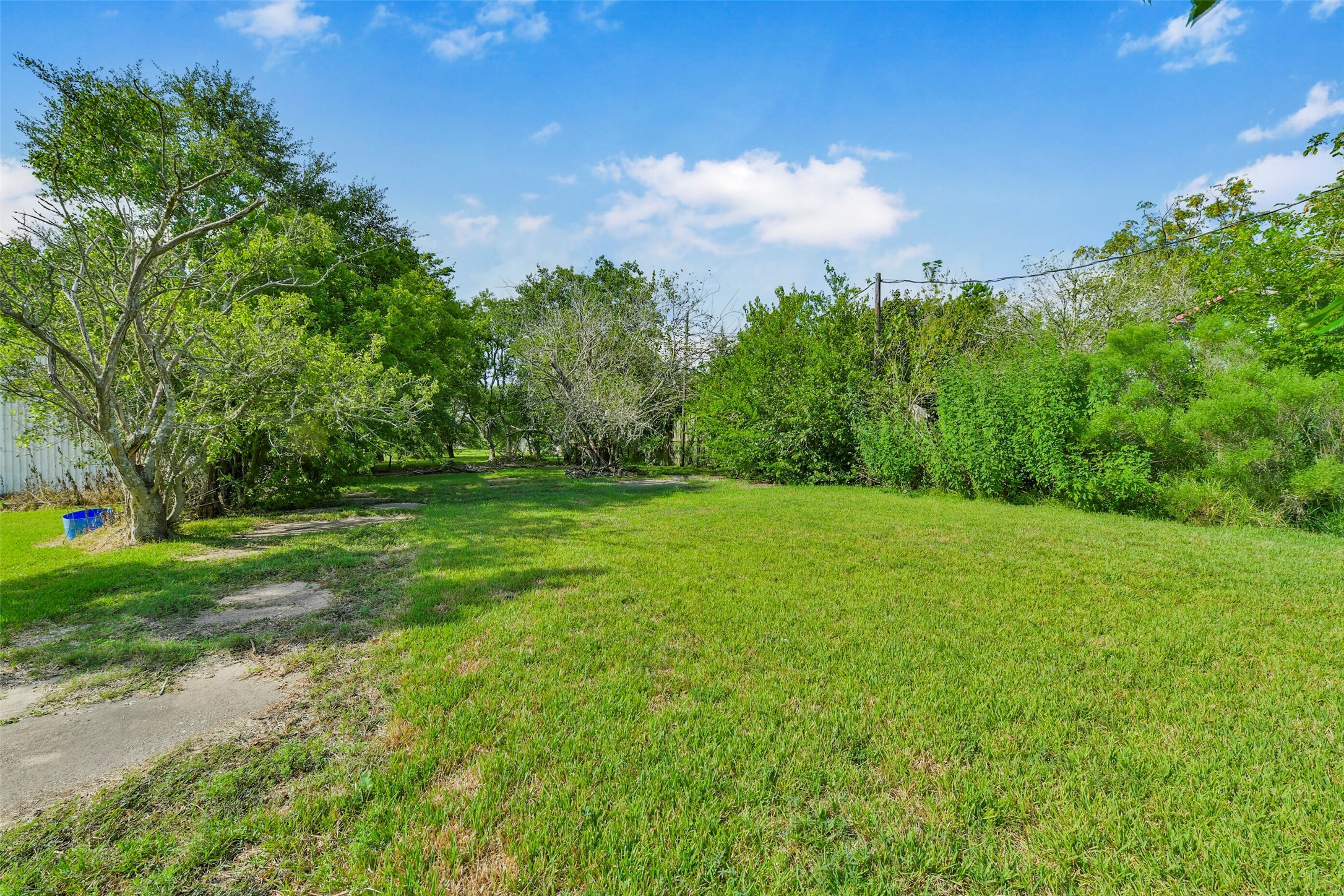 2480 E East Bayshore Drive, San Leon, TX 77539
