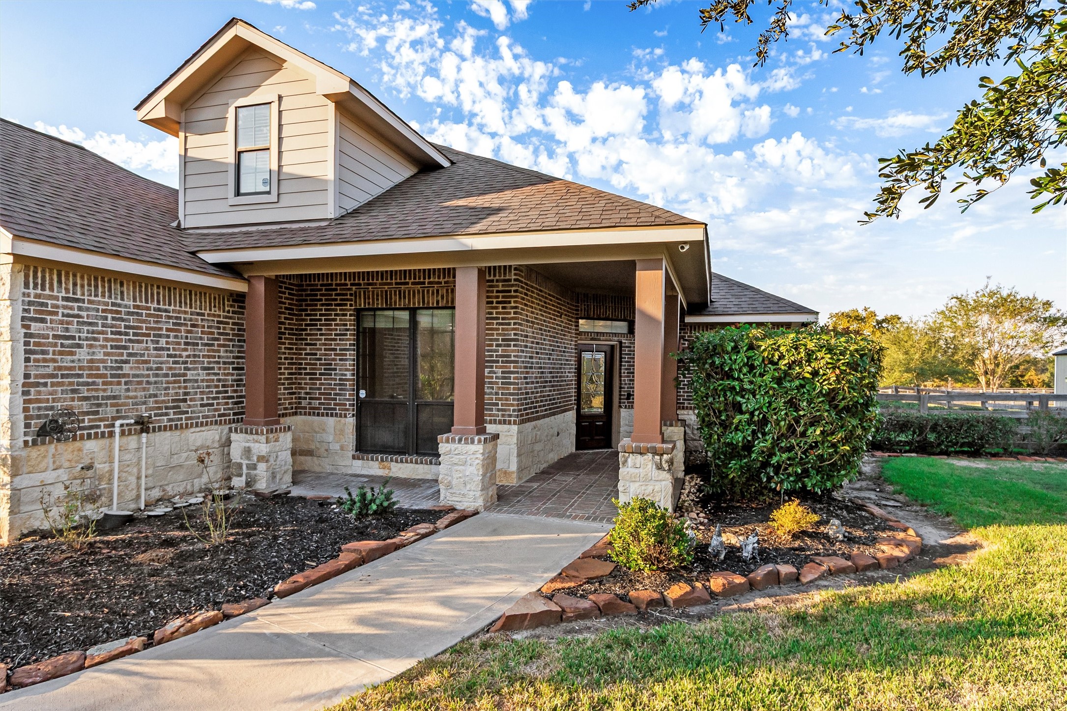 22078 Stone Creek Lane, Montgomery, TX 77316