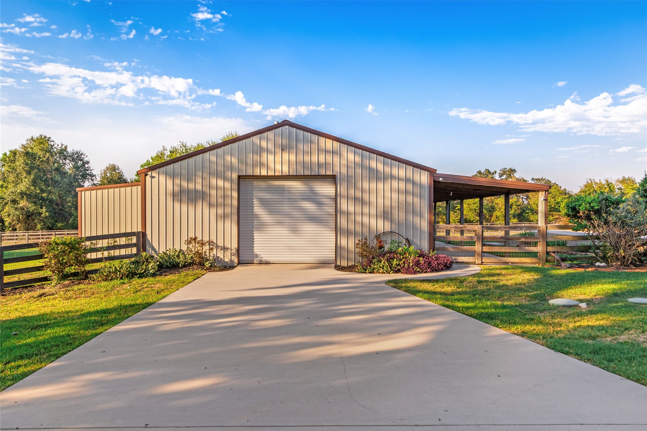 22078 Stone Creek Lane, Montgomery, TX 77316