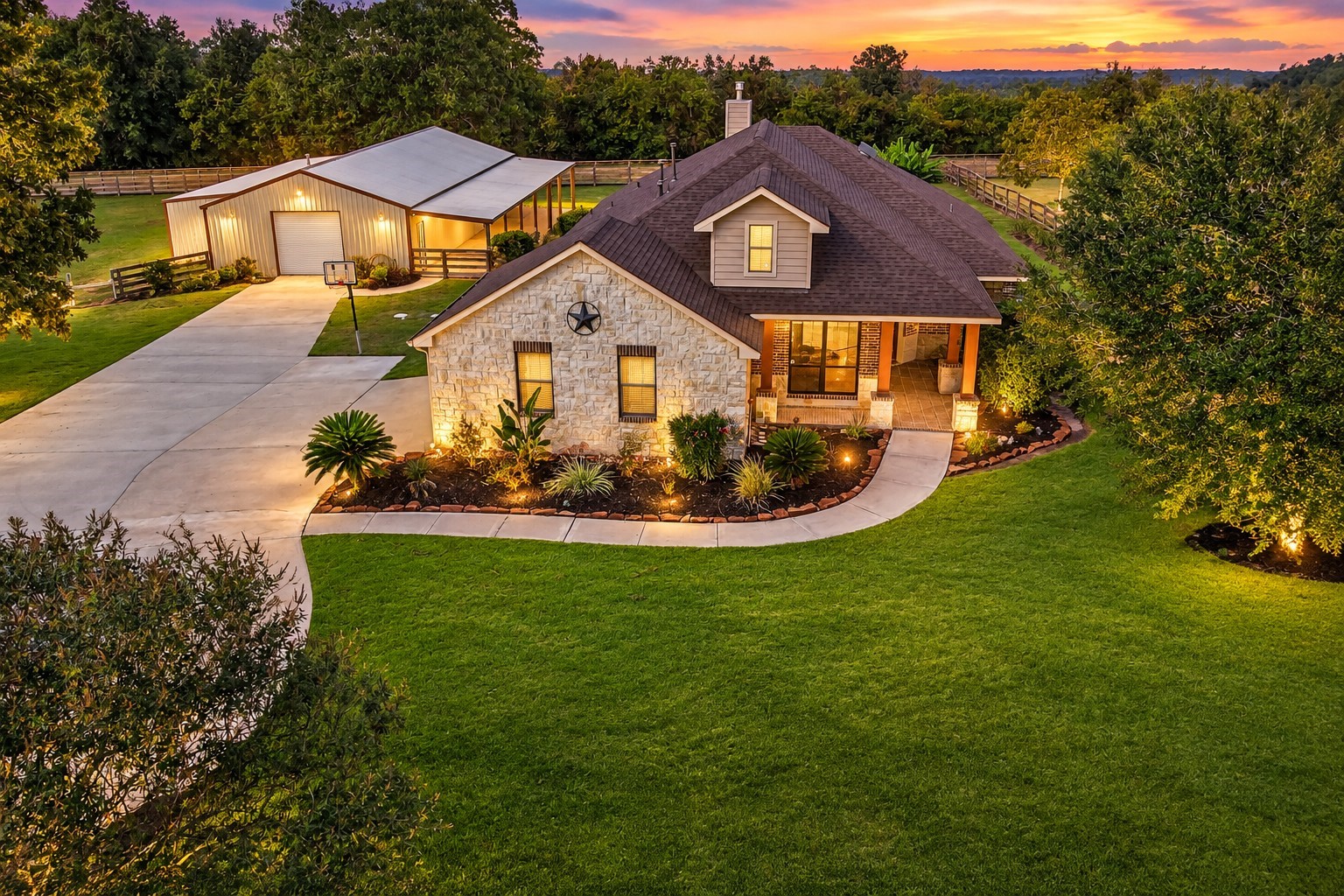 22078 Stone Creek Lane, Montgomery, TX 77316