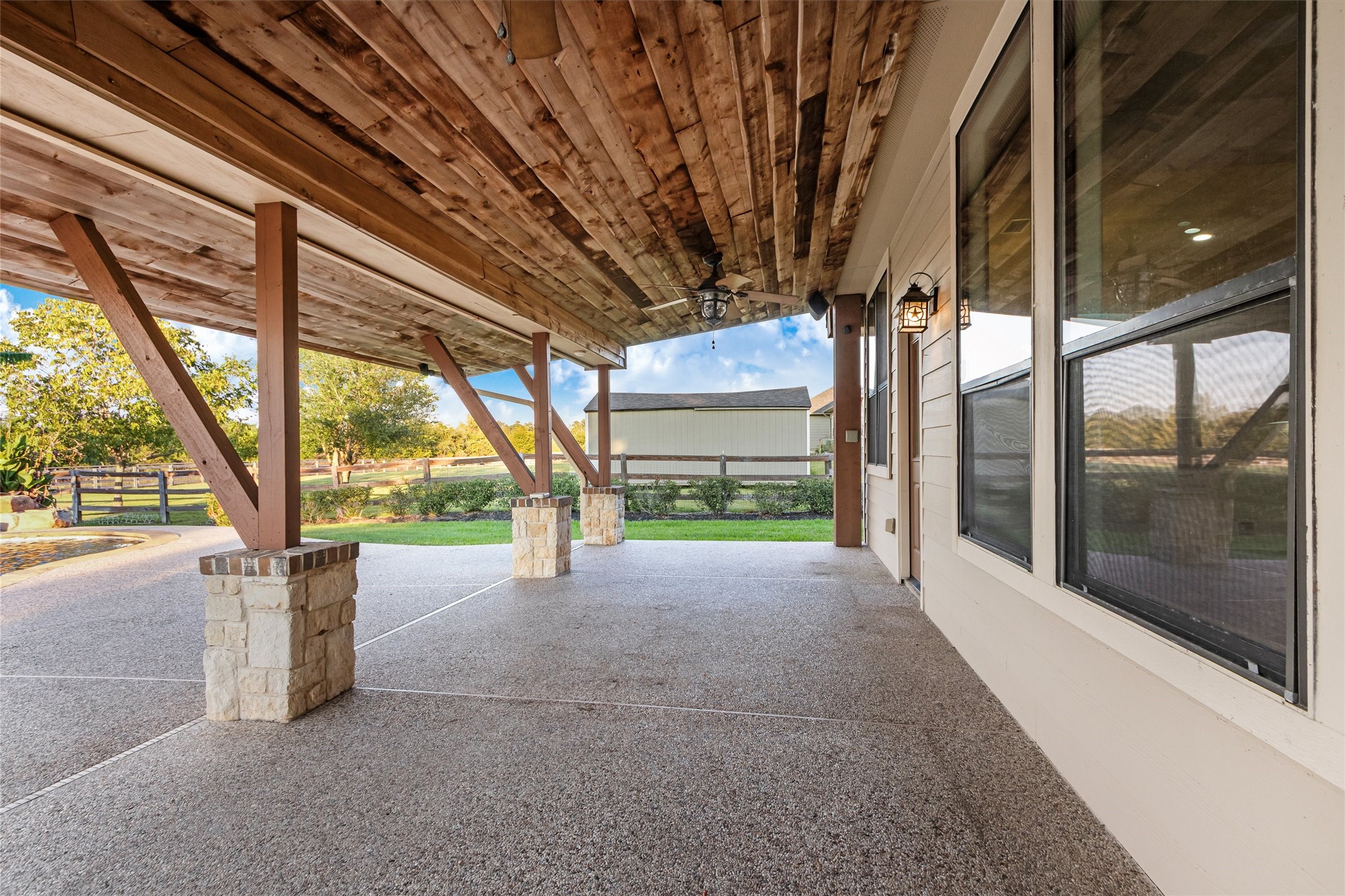 22078 Stone Creek Lane, Montgomery, TX 77316