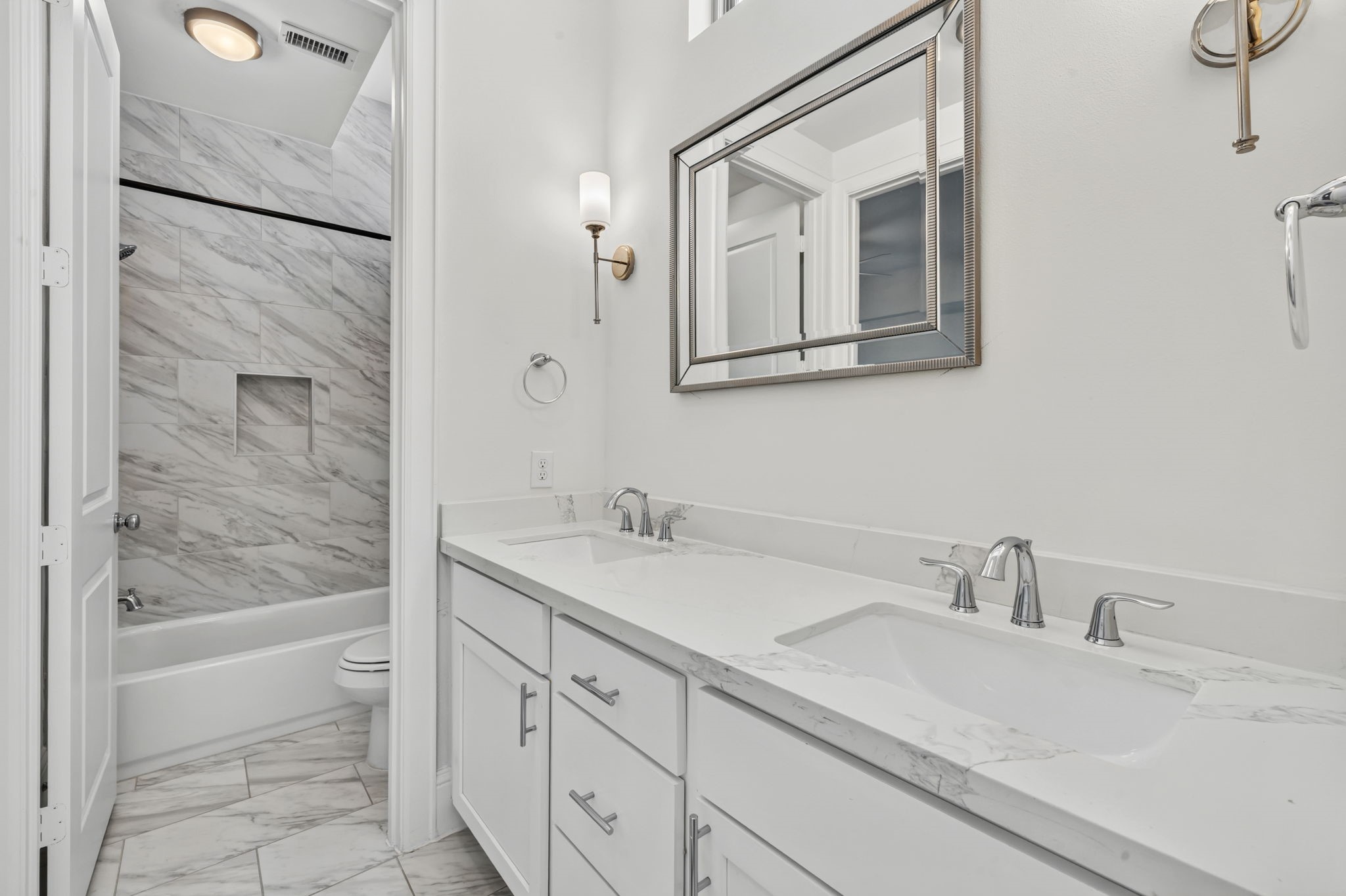 1713 Holman Street, Houston, TX 77004