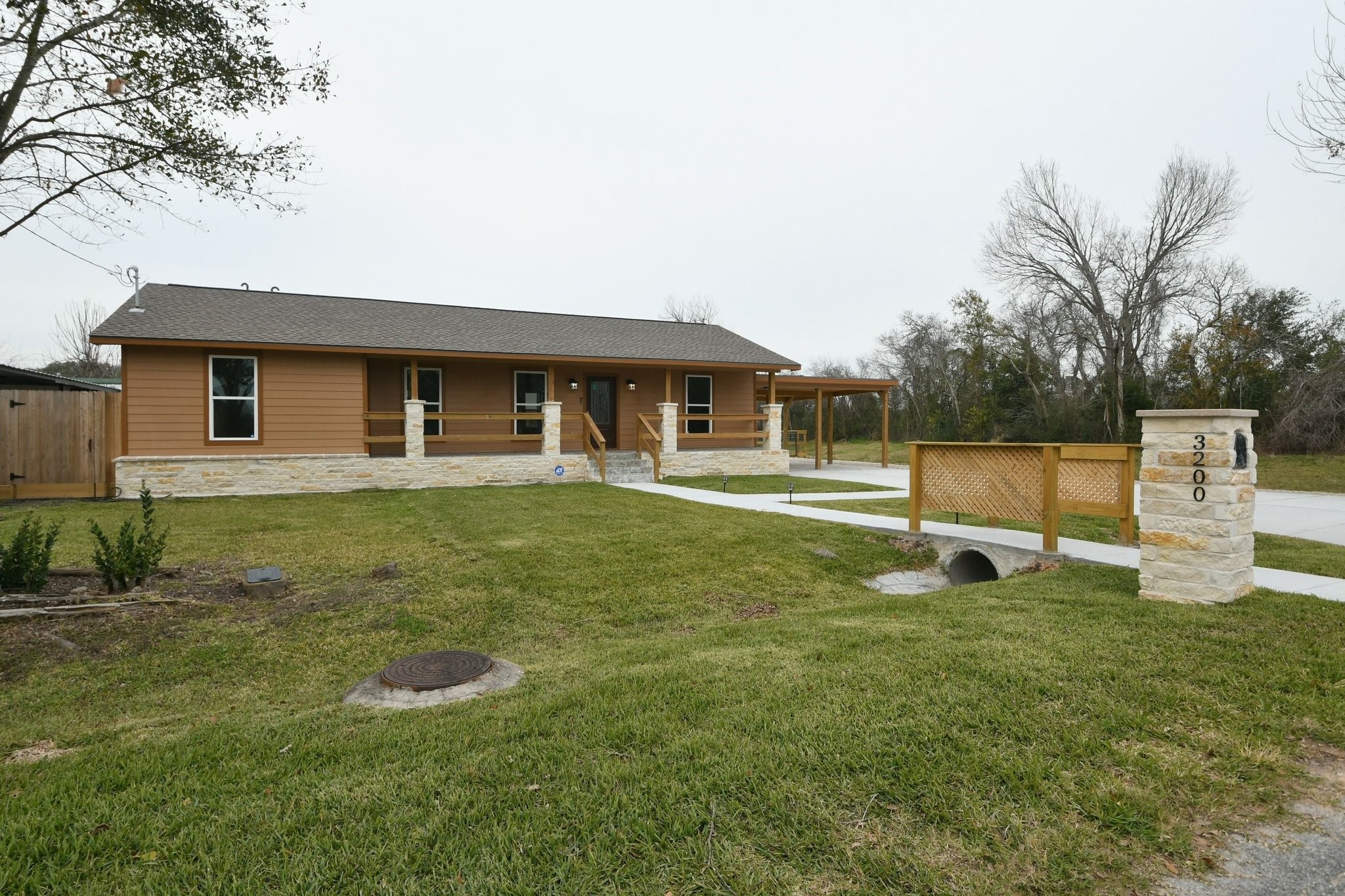 3200 Hoover Street, La Marque, TX 77568