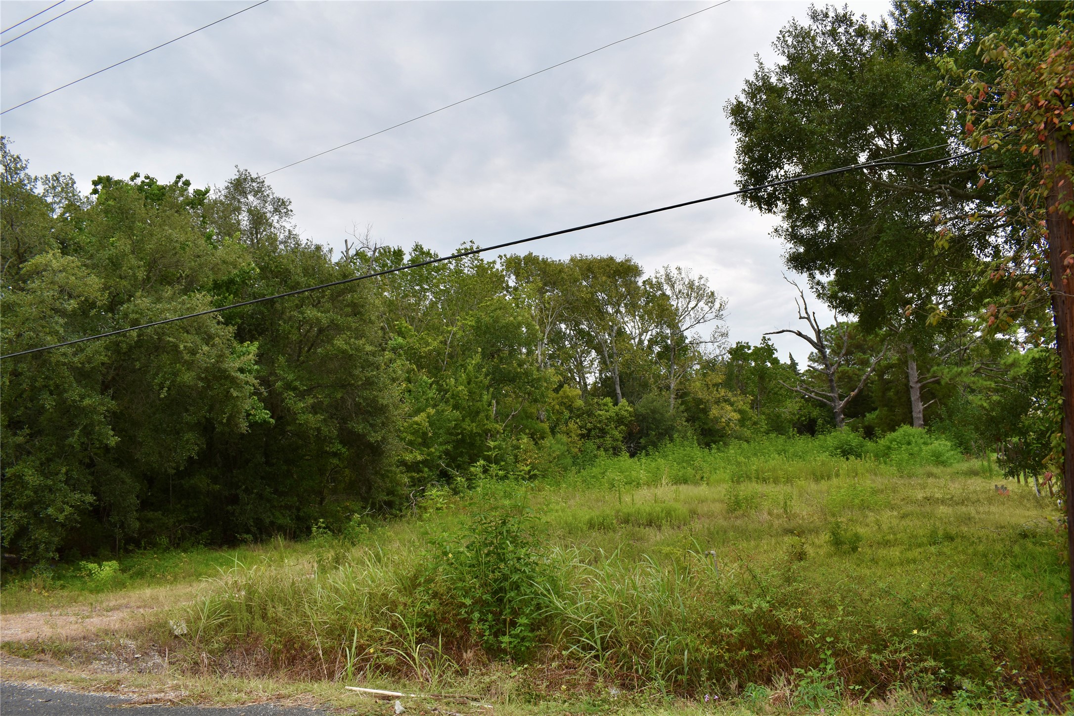 102 S Willow Street, Texas City, TX 77591 102 S Willow Street, Texas City, TX 77591