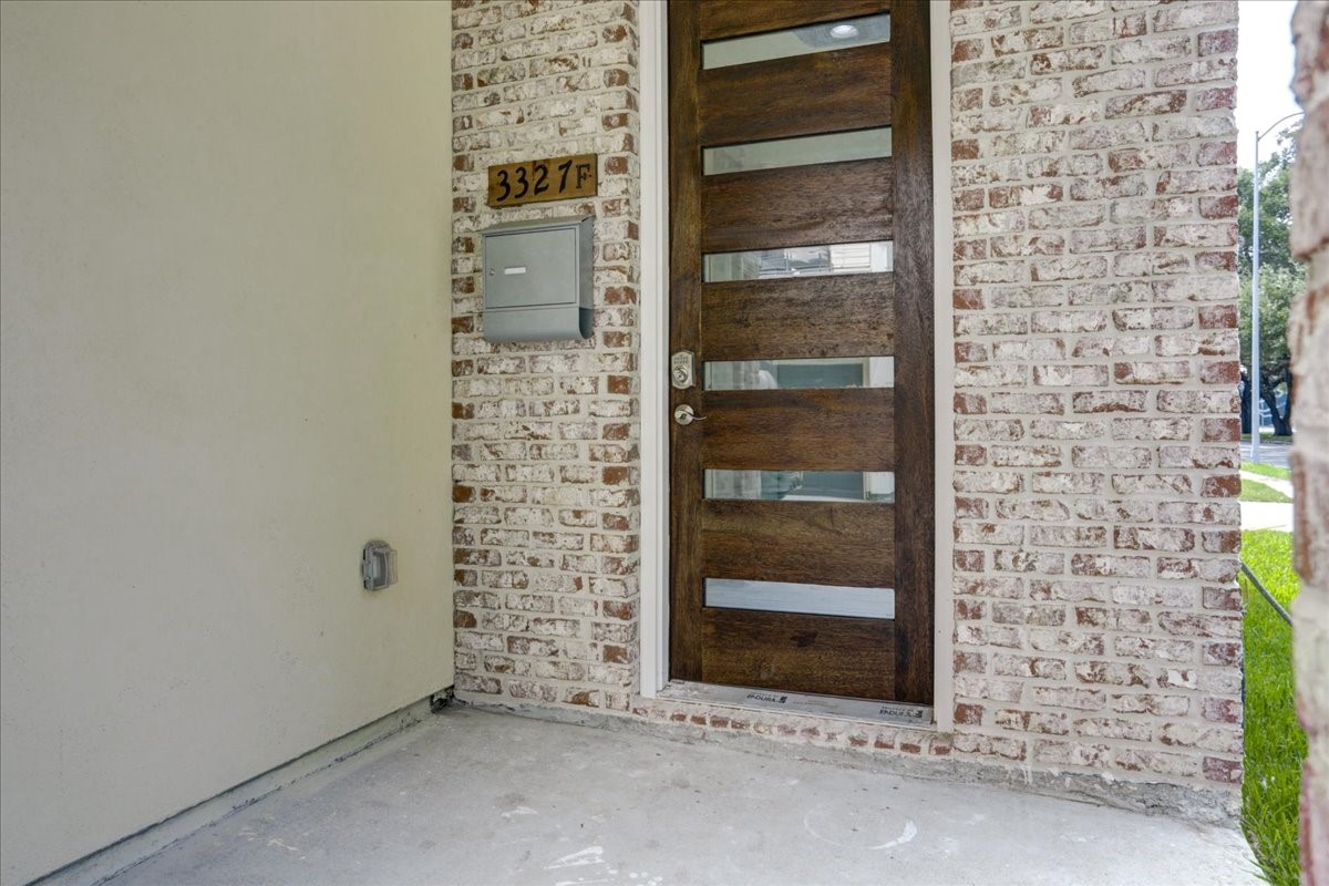 3327 Kilgore Street, #F, Houston, TX 77021