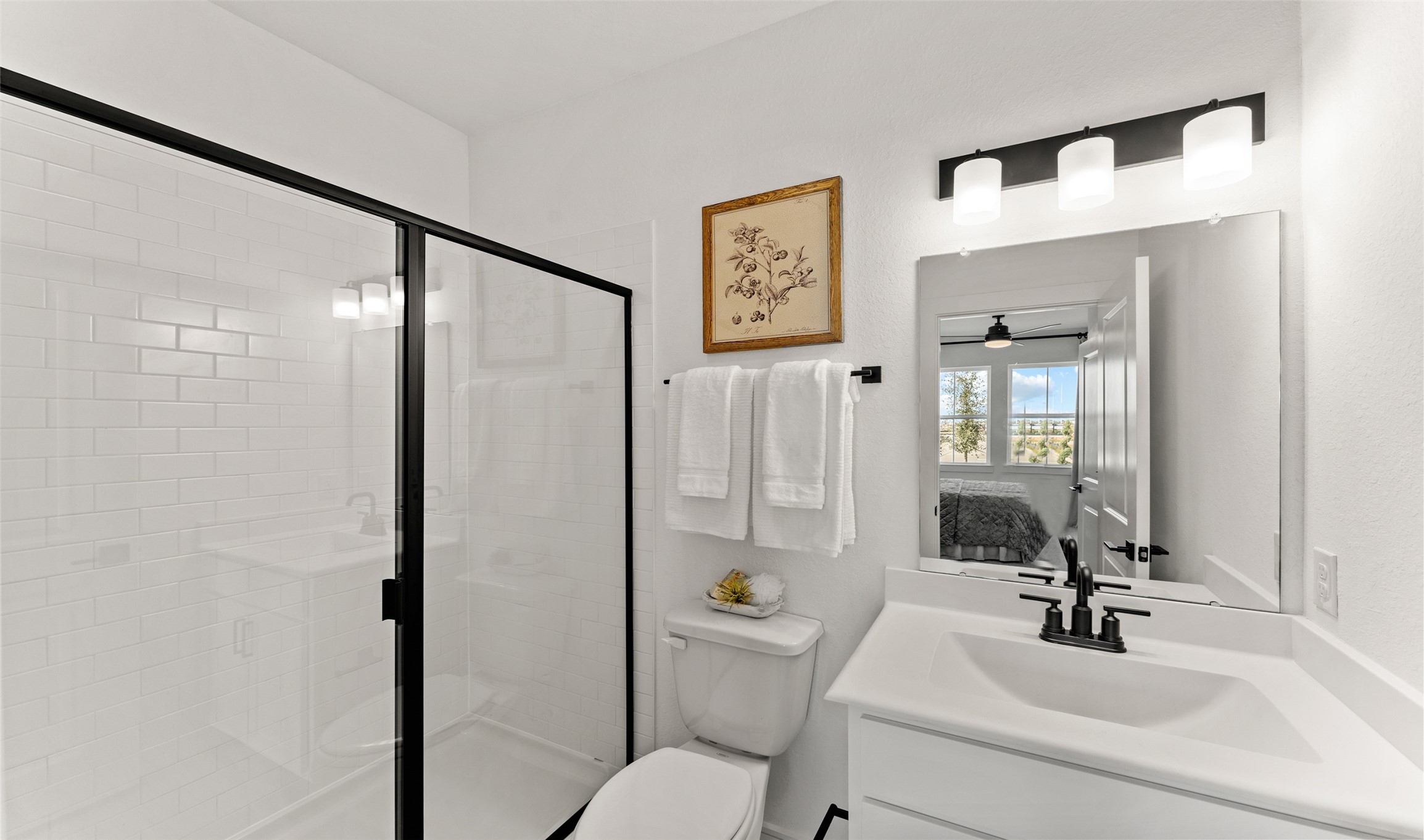 Extra Suite bath (*Photo not of actual home and used for illustration purposes only.)