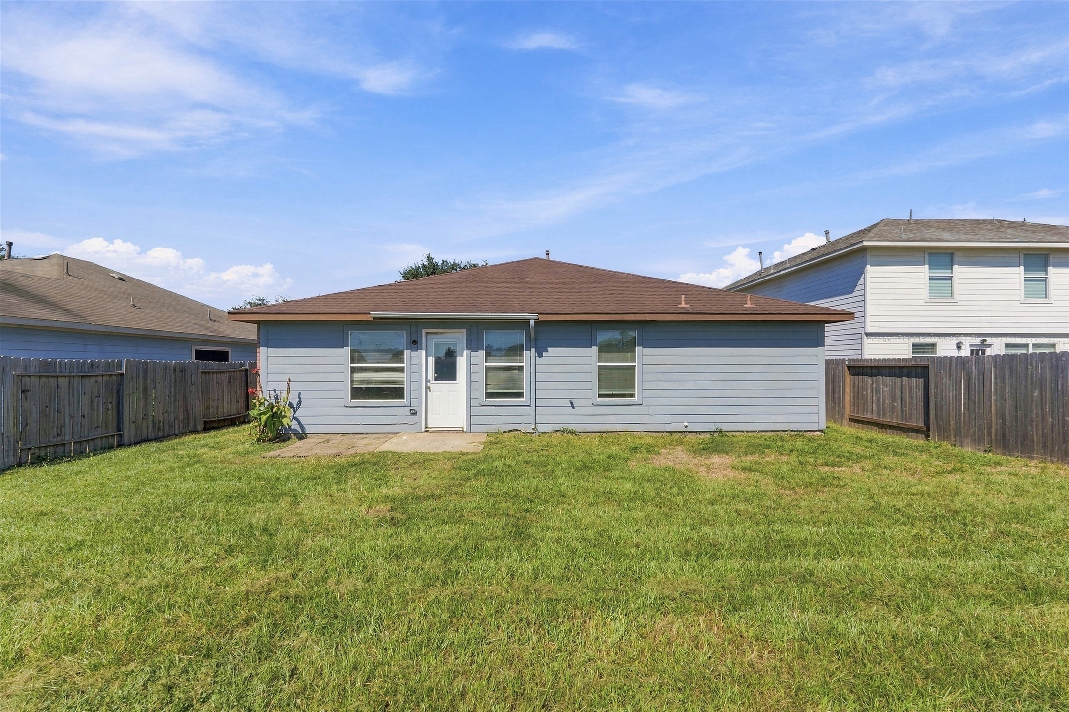 3910 Ridge Canyon Road, Baytown, TX 77521