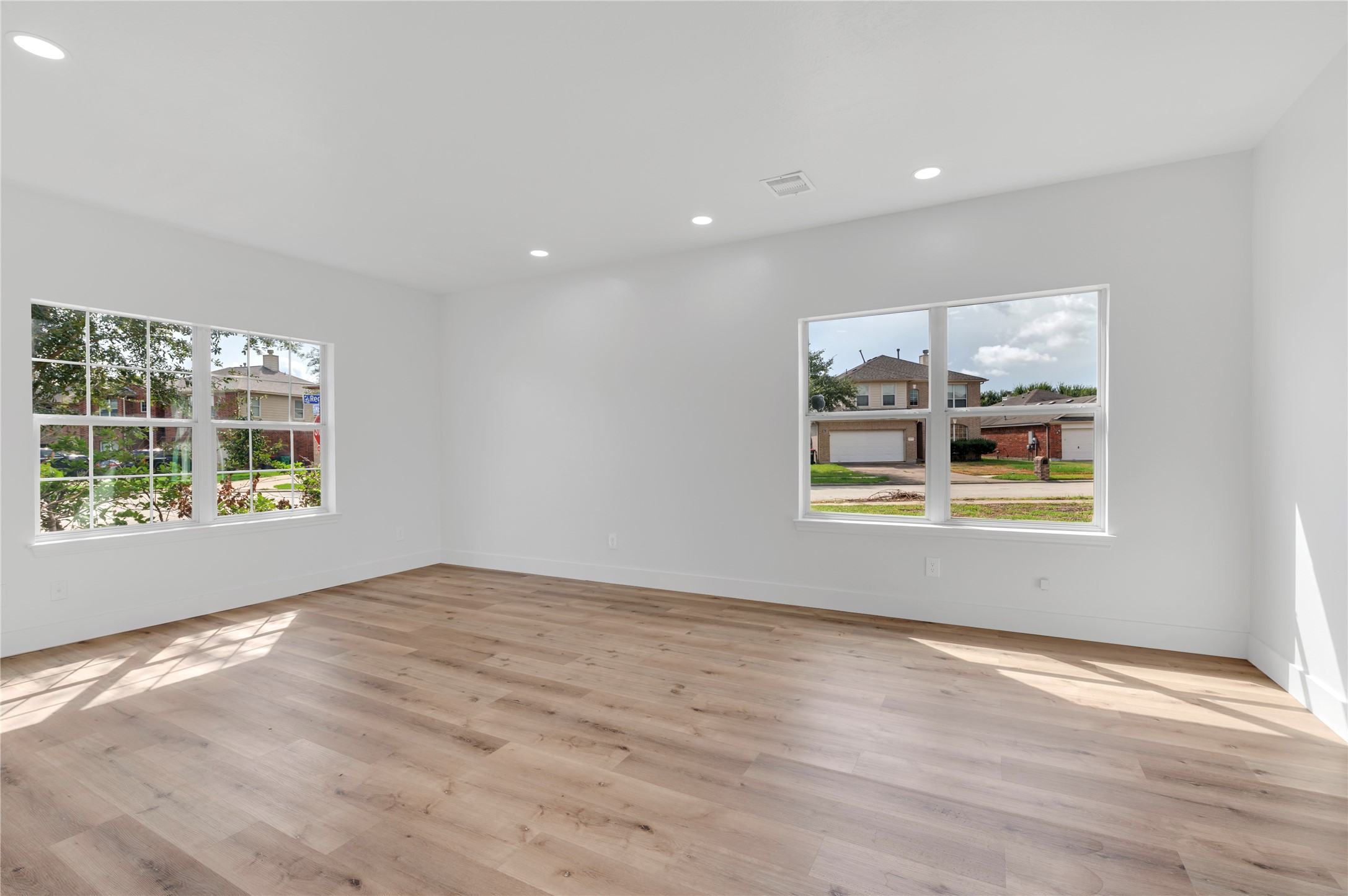 4503 Regal Drive, Baytown, TX 77521