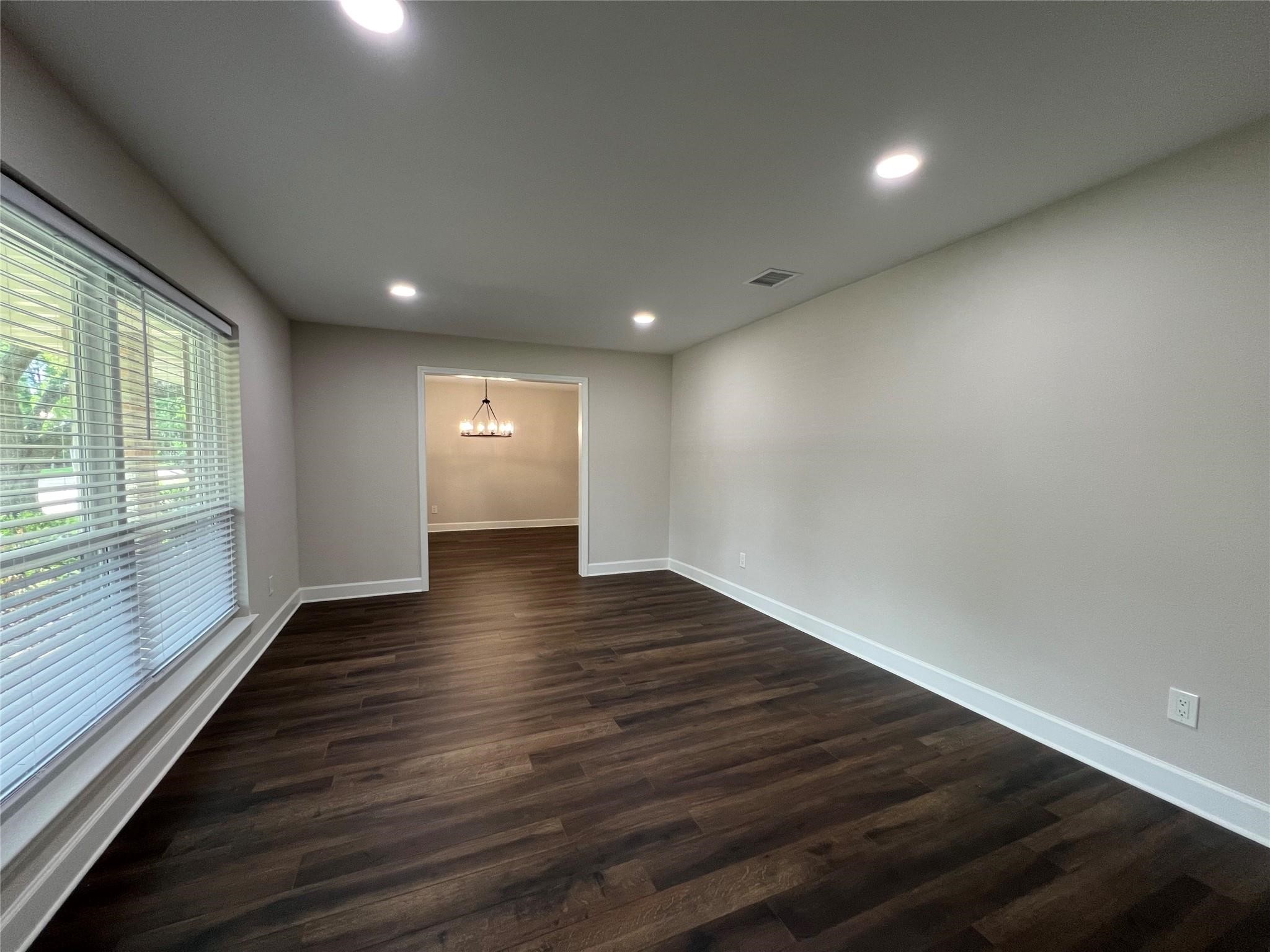 10903 Albury Drive, Houston, TX 77096 10903 Albury Drive, Houston, TX 77096
