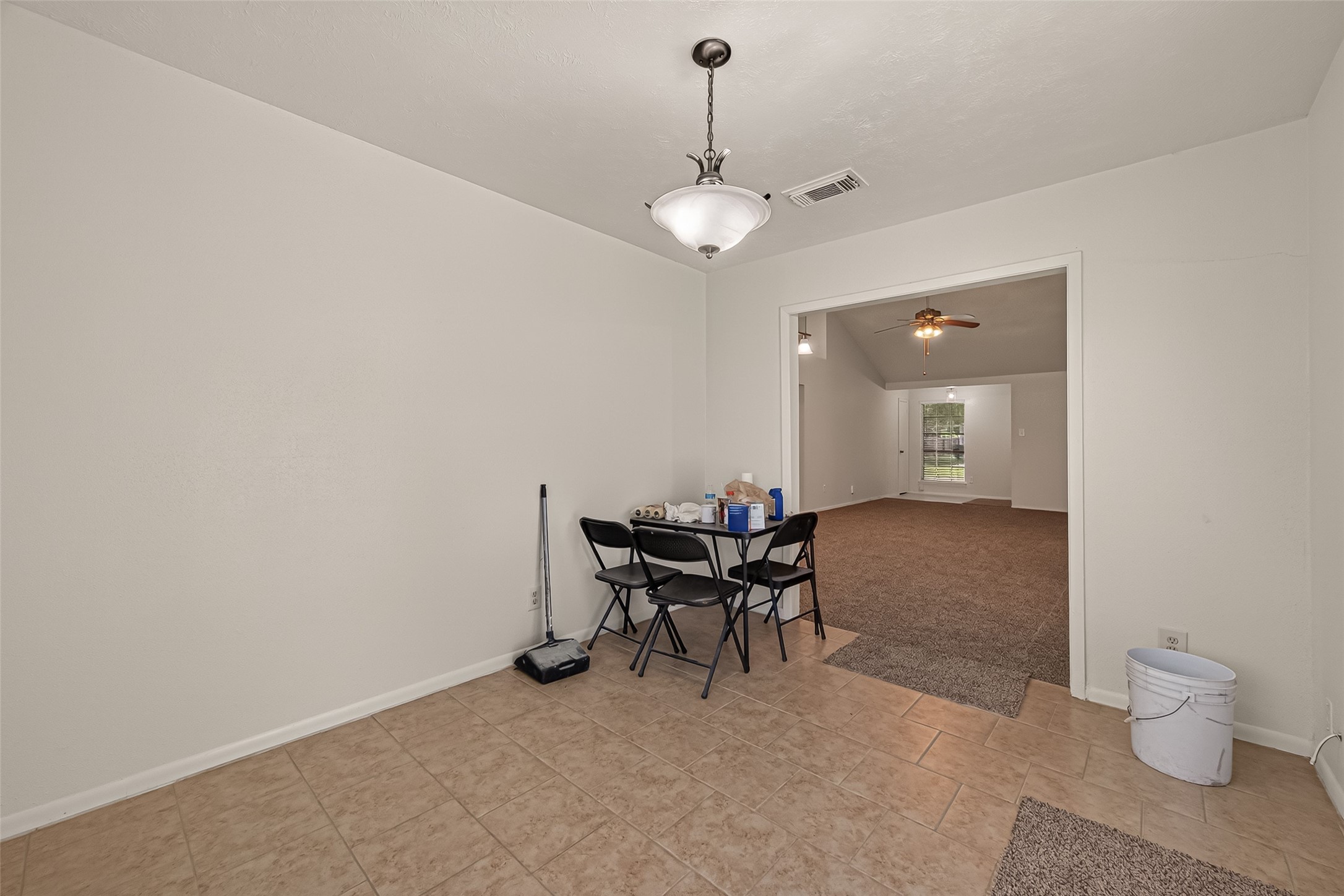 2714 S Brompton Drive, Pearland, TX 77584