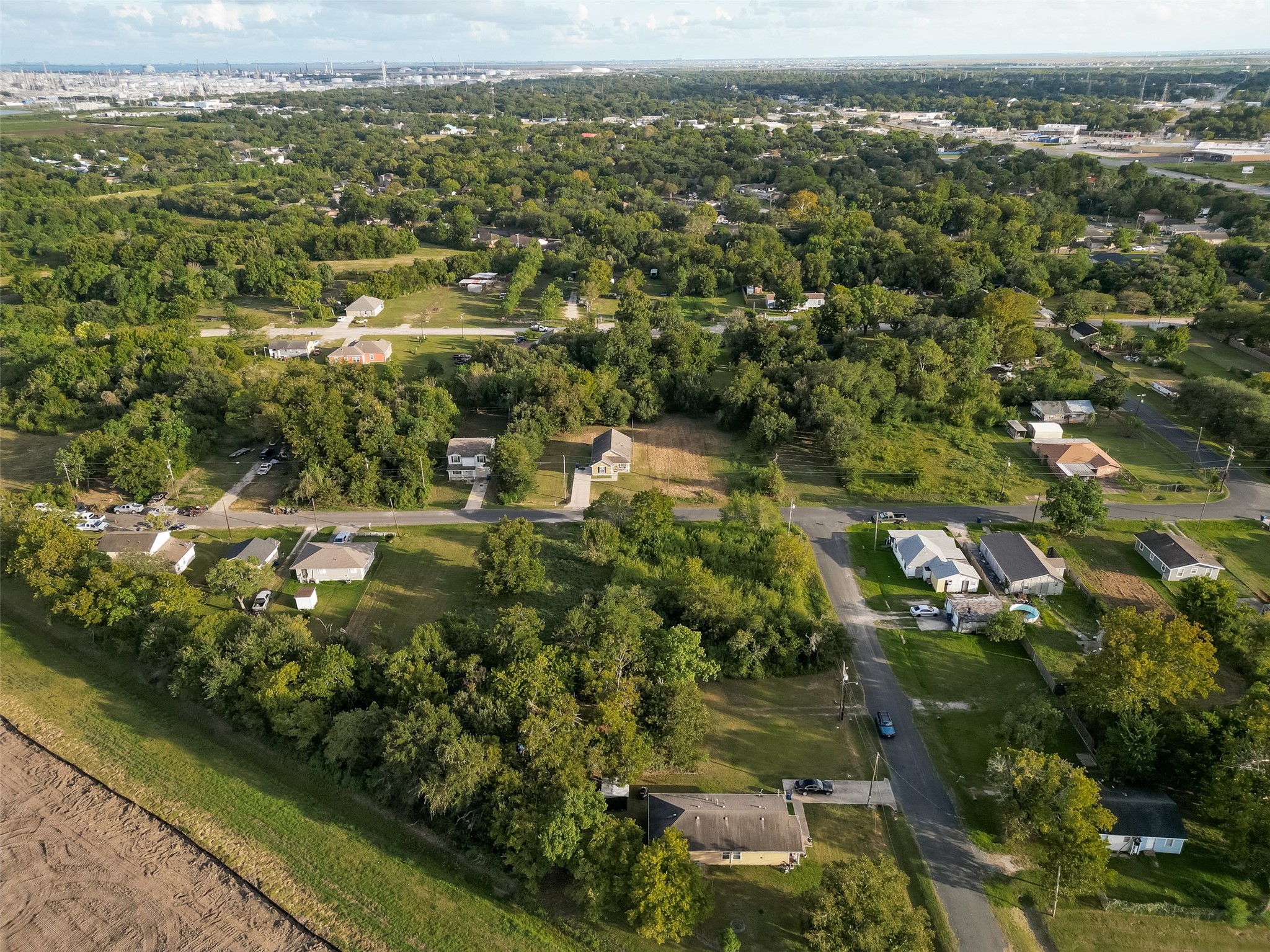 410 Bates Street, Texas City, TX 77591