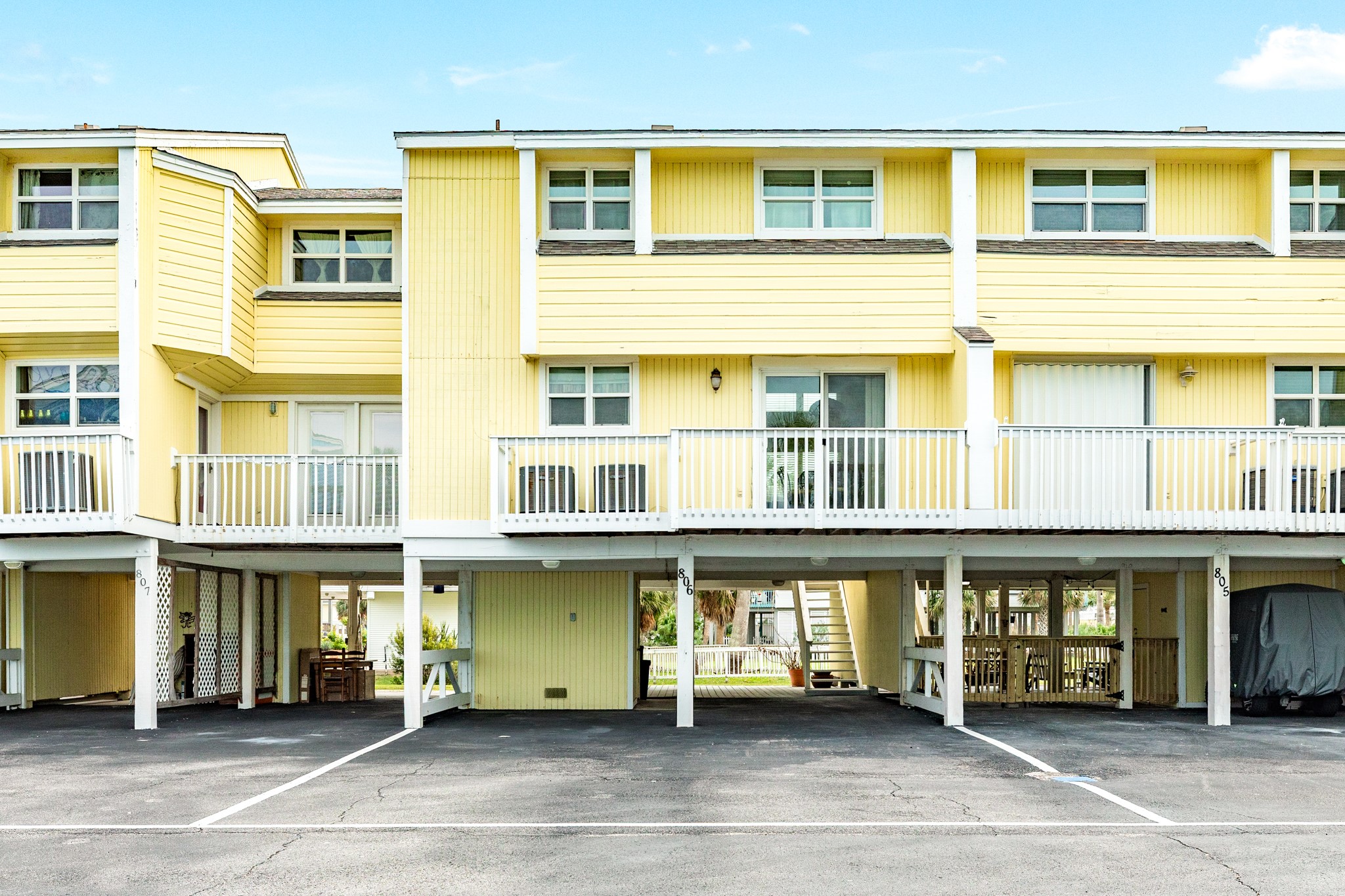806 Calico Jack Cove, Galveston, TX 77554